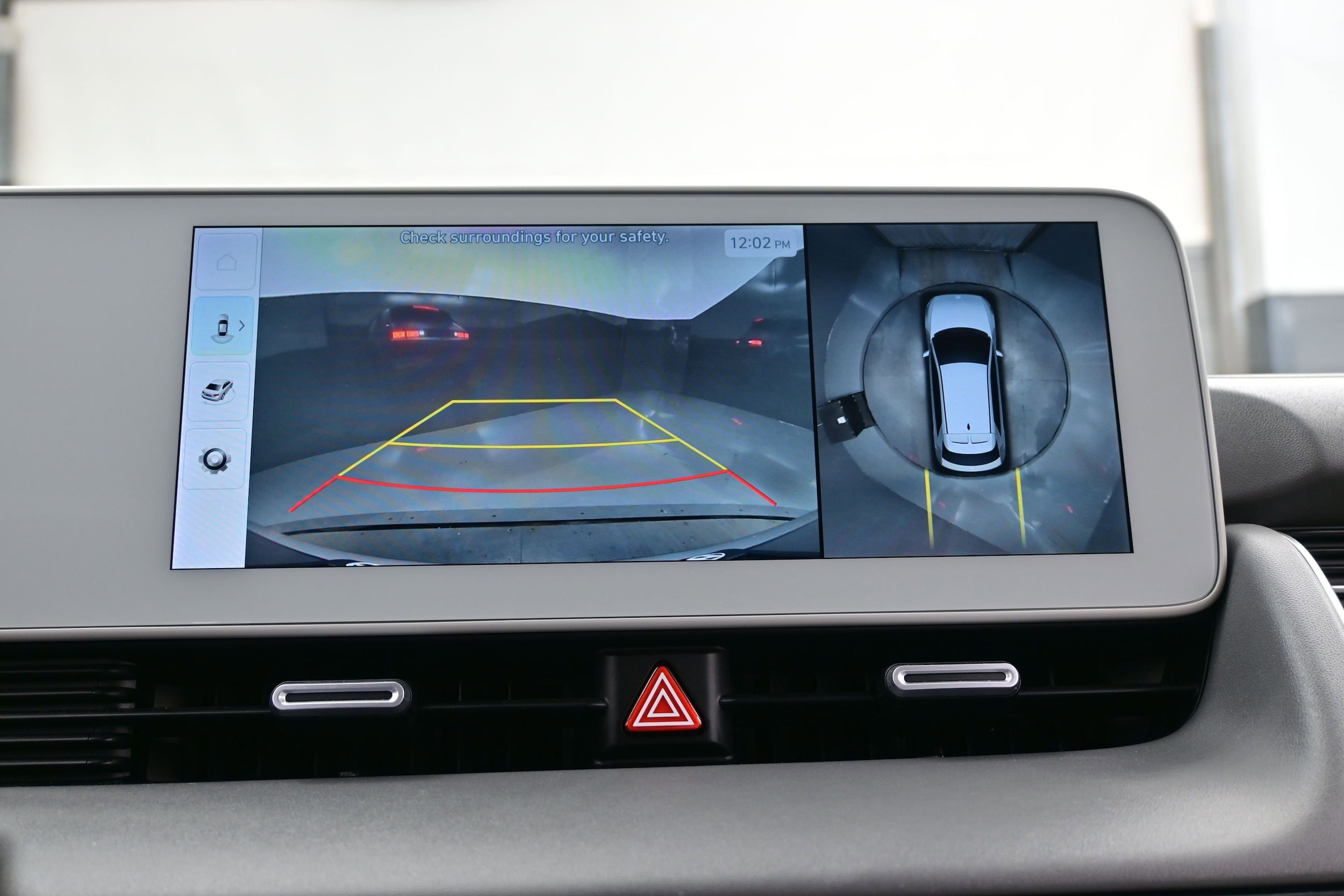 2024 Hyundai IONIQ 5 Limited - Photo 19