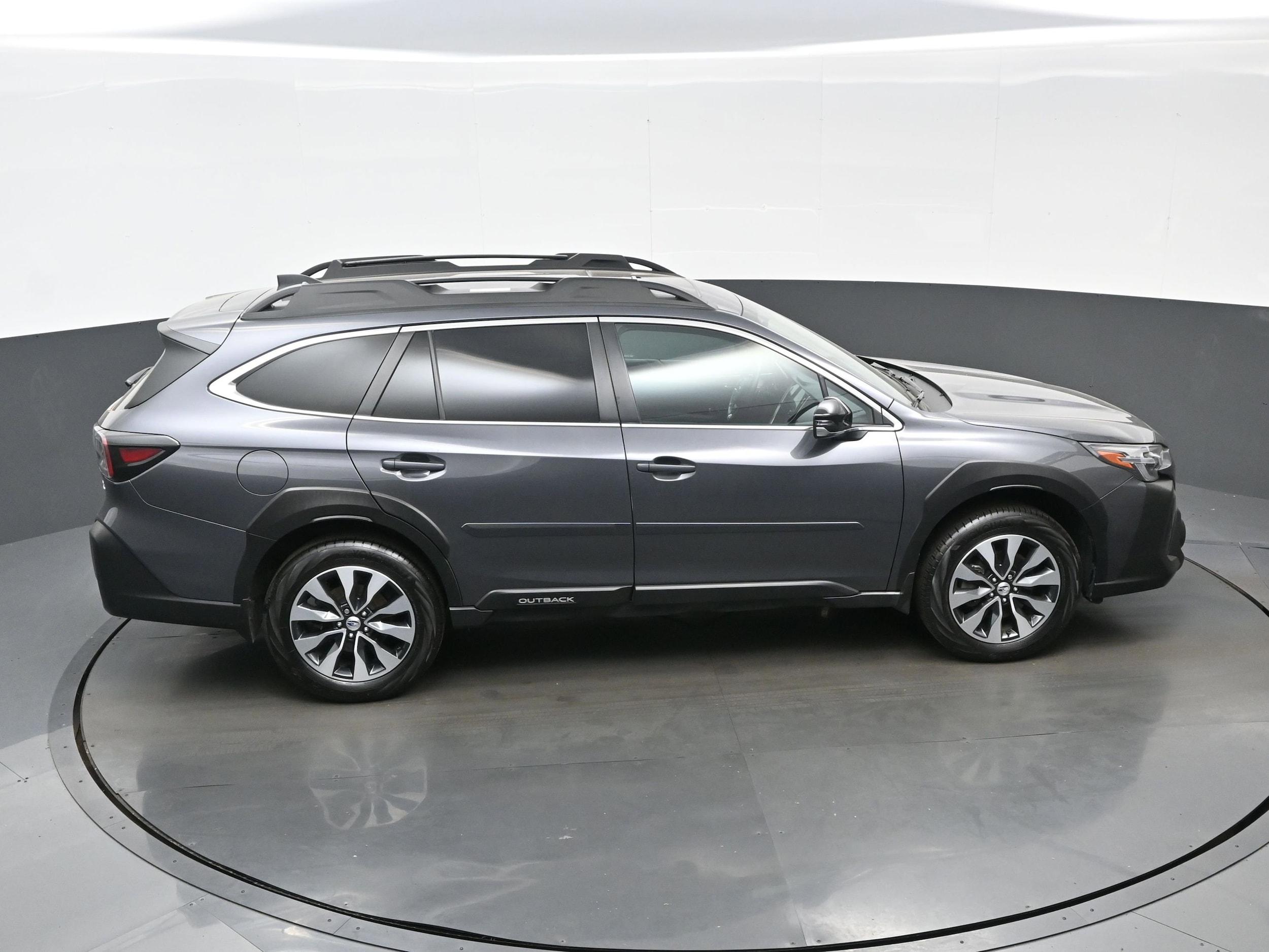 2023 Subaru Outback Limited - Photo 41