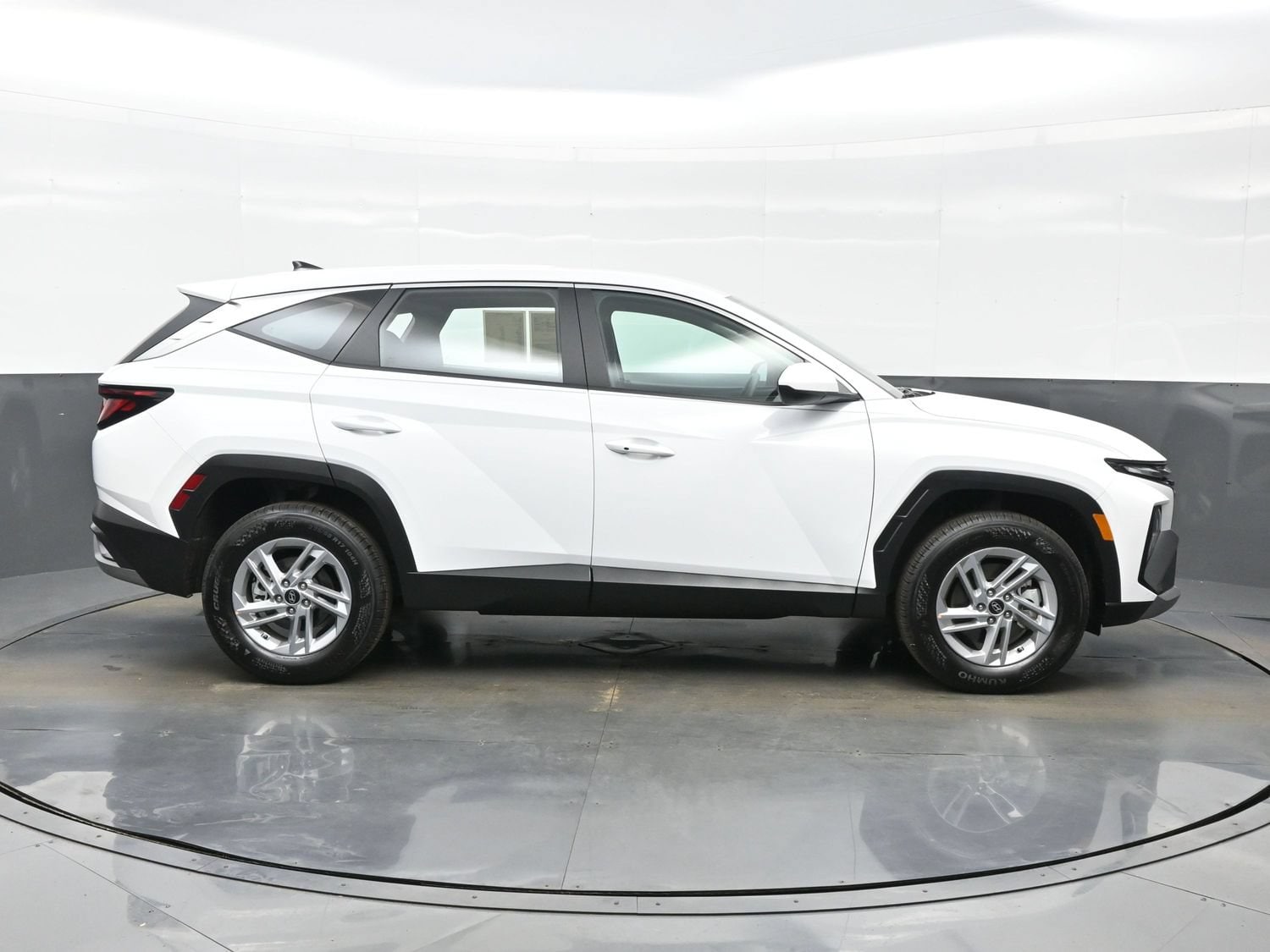 2026 Hyundai Tucson SE - Photo 7