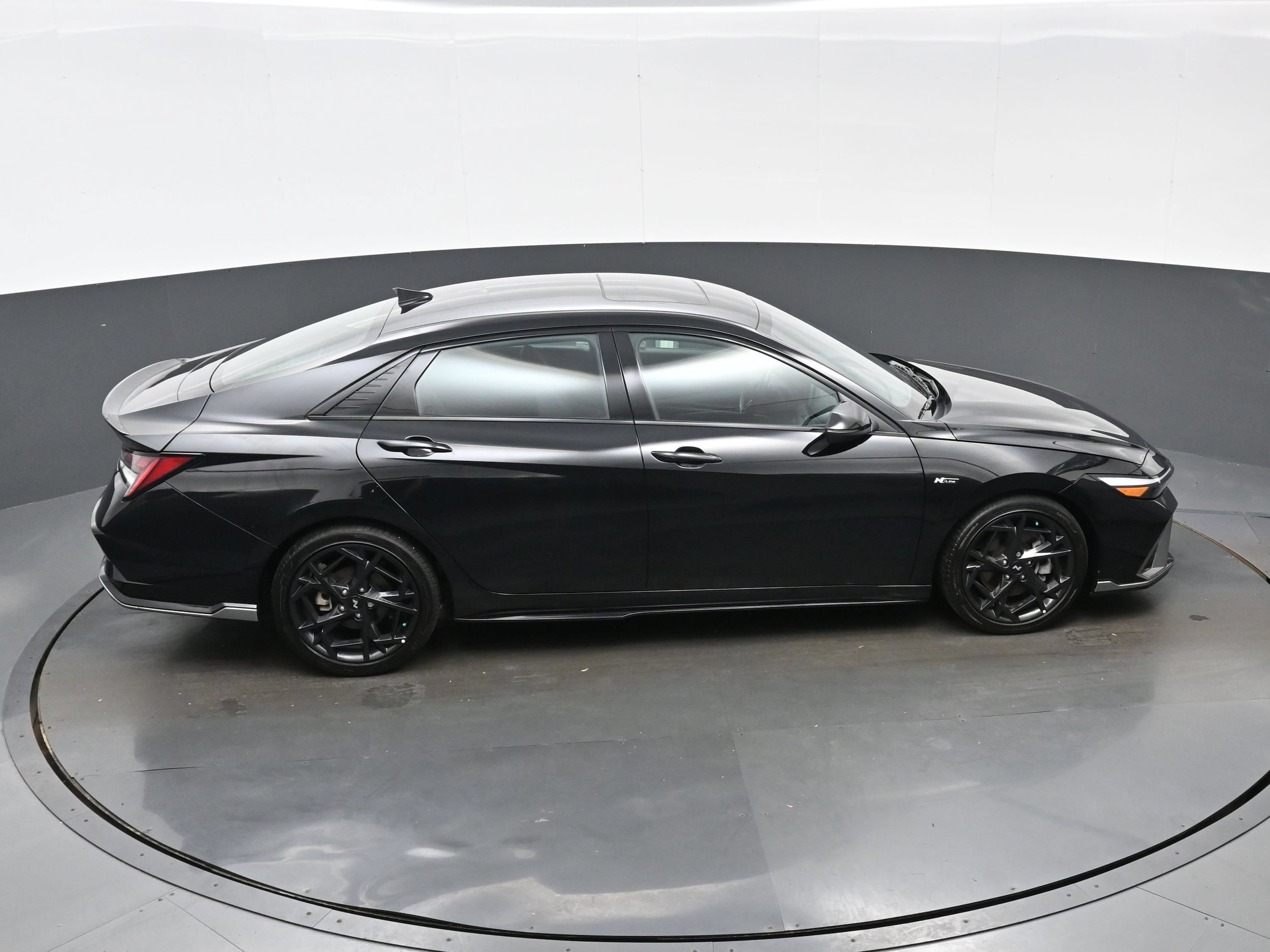 2025 Hyundai Elantra N Line - Photo 39