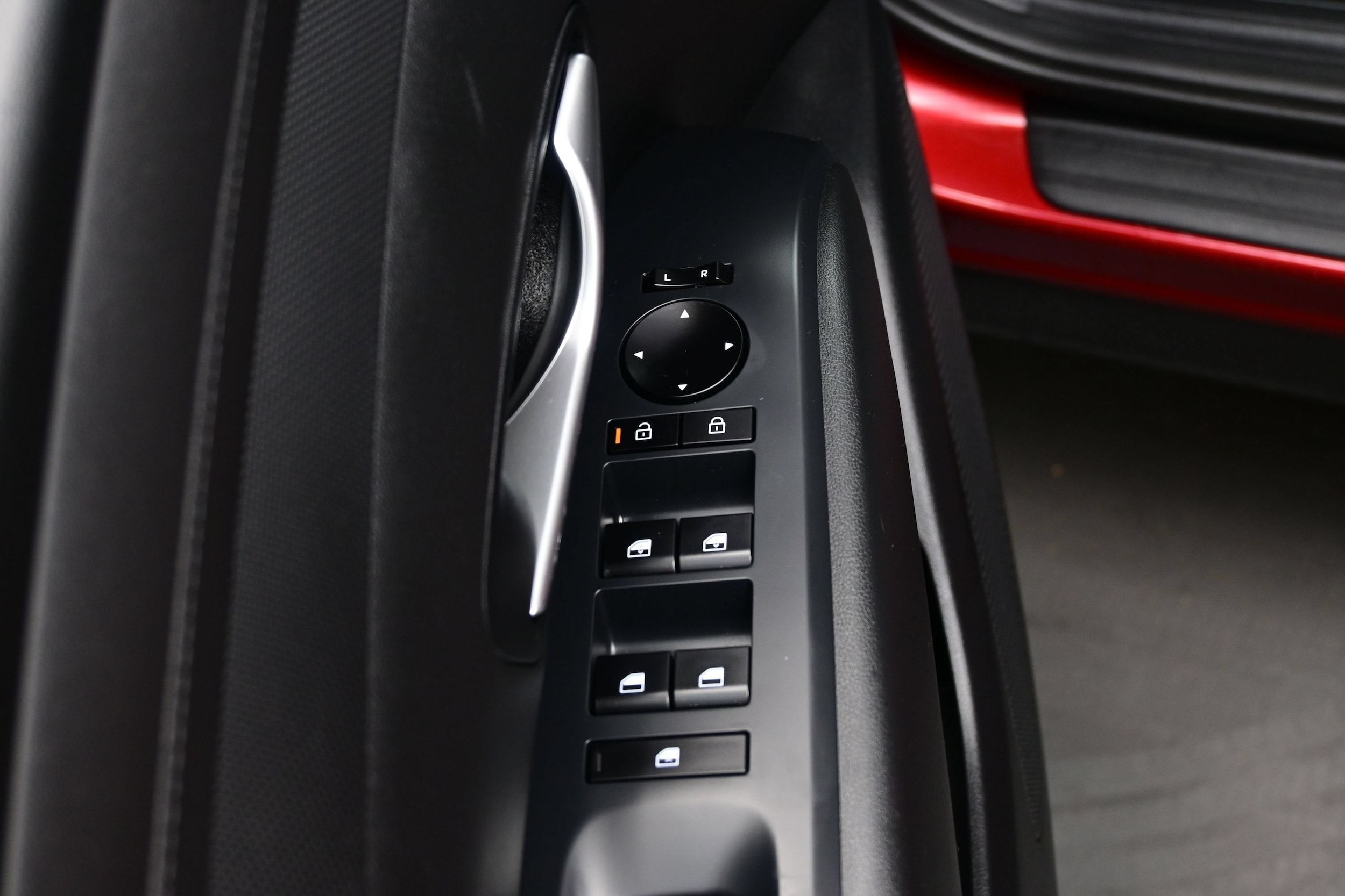 2025 Hyundai Tucson SEL - Photo 10