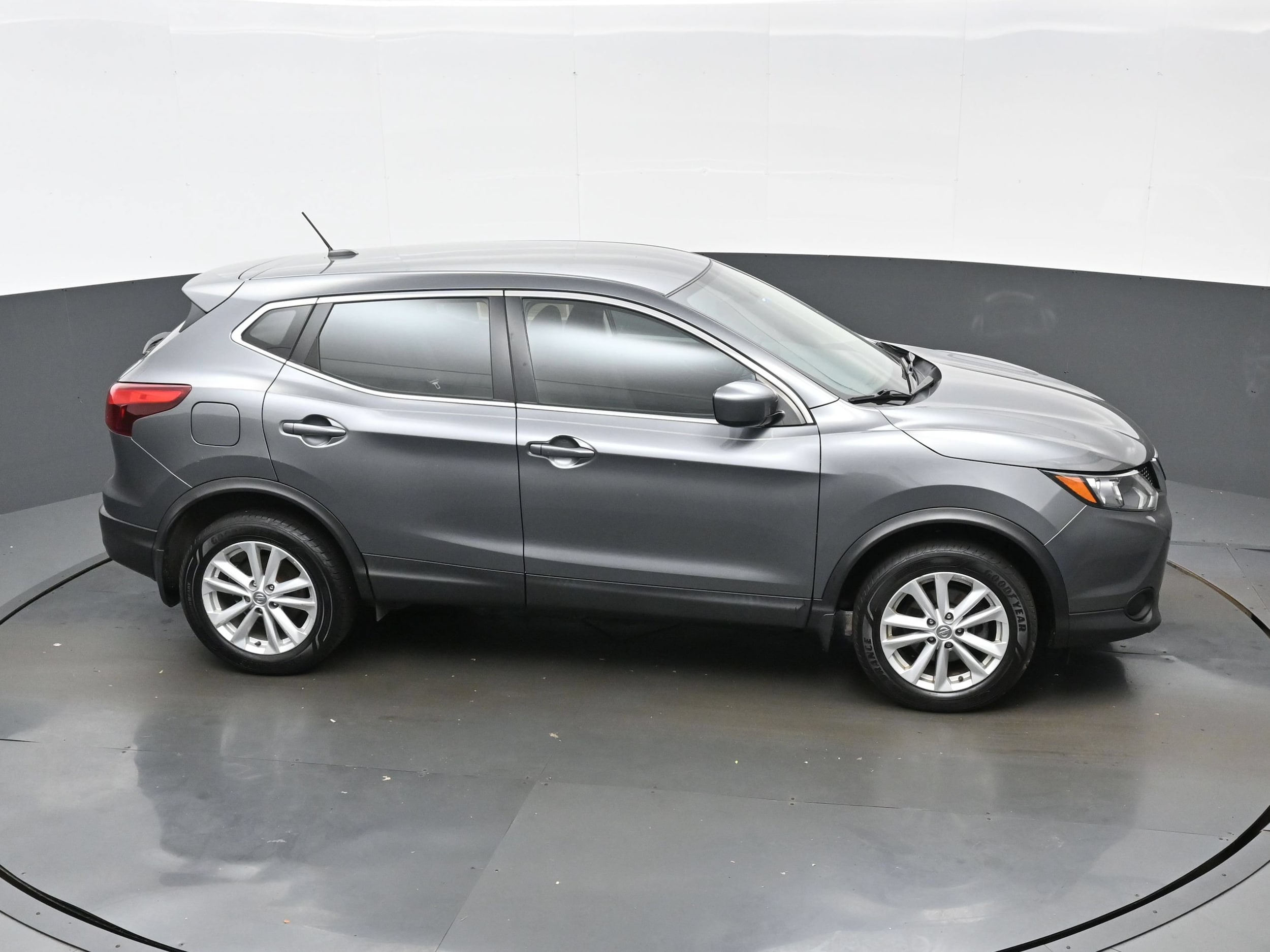 2018 Nissan Rogue Sport S - Photo 35