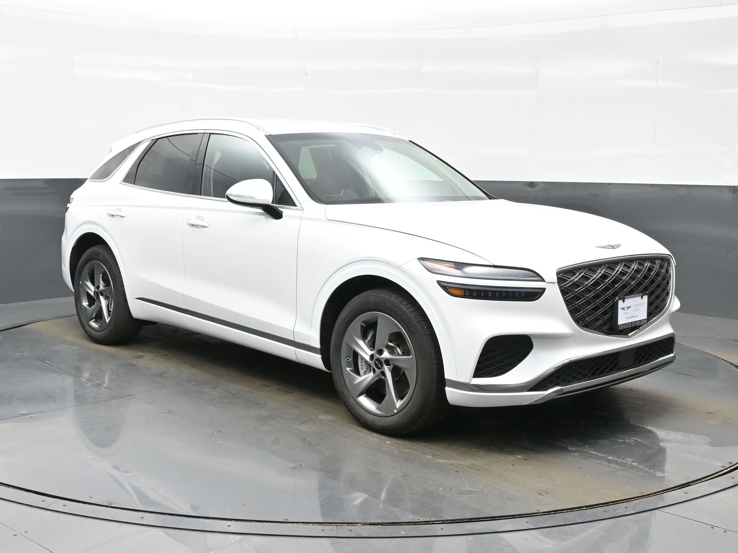 2026 GENESIS GV70 Standard - Photo 8