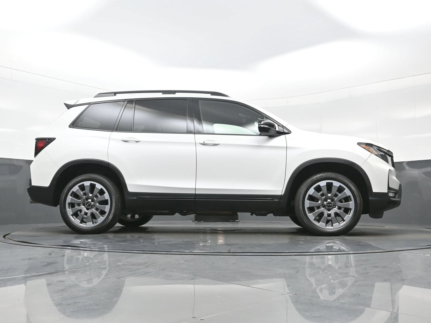 2024 Honda Passport Black Edition - Photo 35