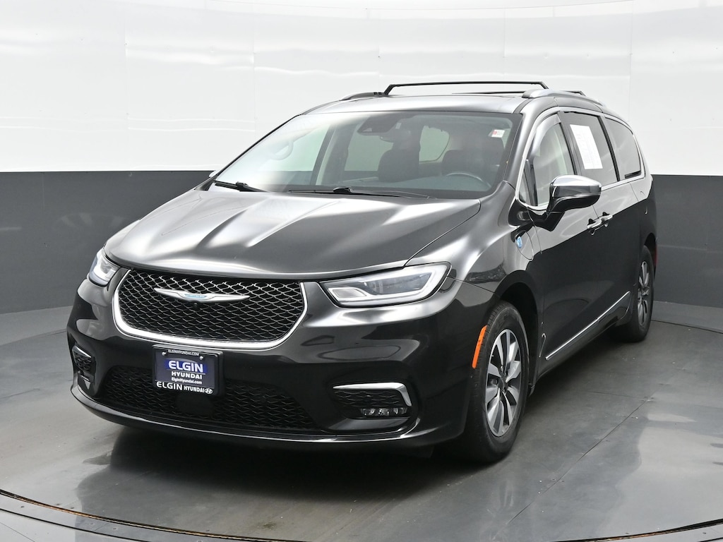 Used 2021 Chrysler Pacifica Hybrid Limited Van