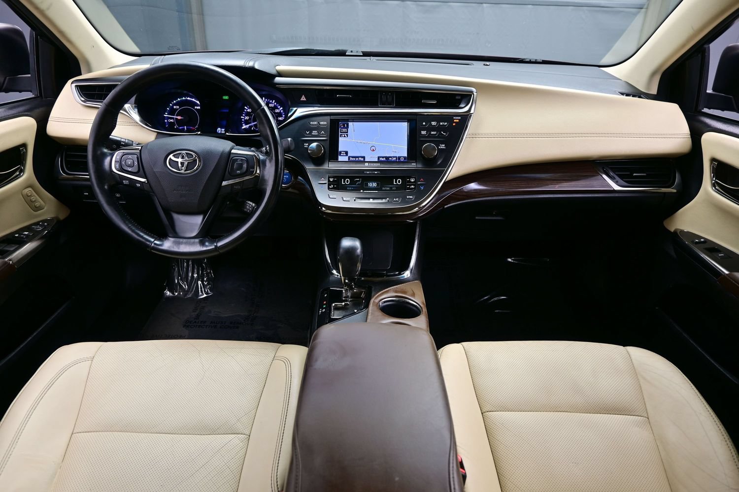 2014 Toyota Avalon Limited Hybrid - Photo 17