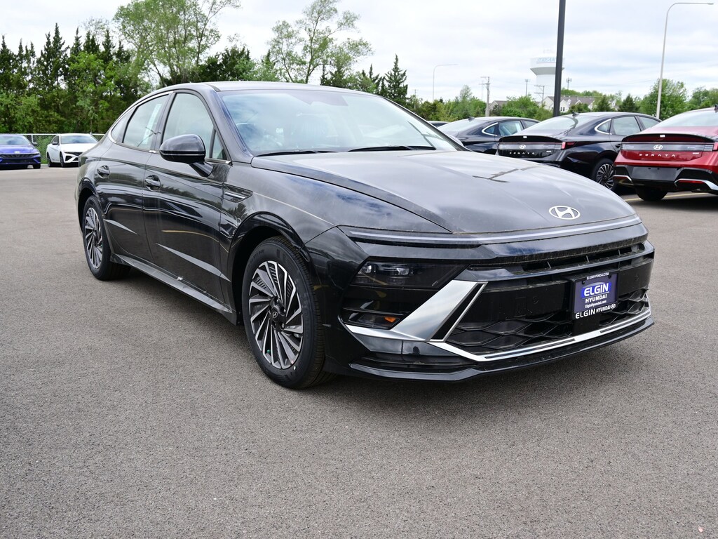 Used 2025 Hyundai Sonata Hybrid SEL Sedan