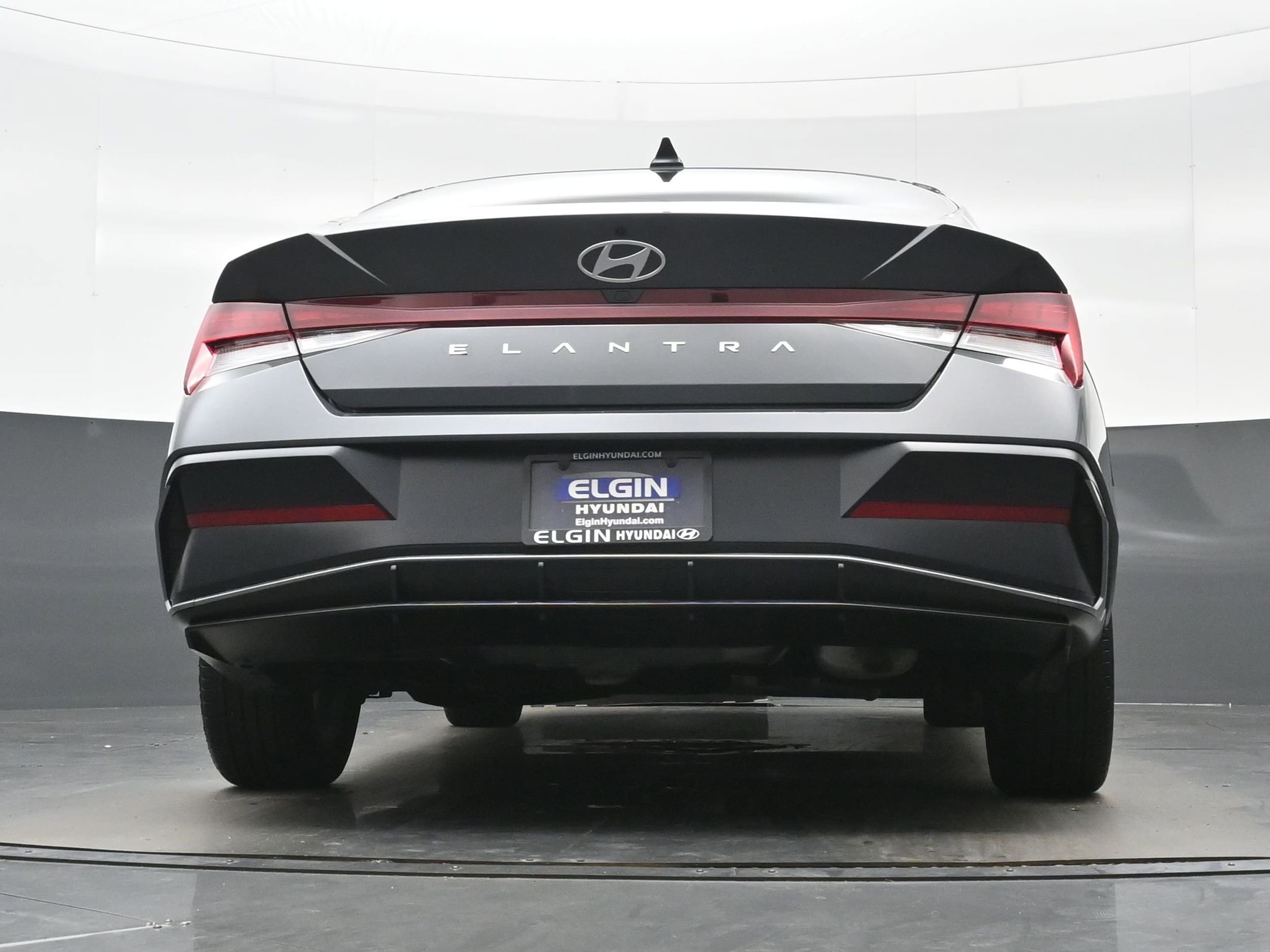 2024 Hyundai Elantra SEL - Photo 30