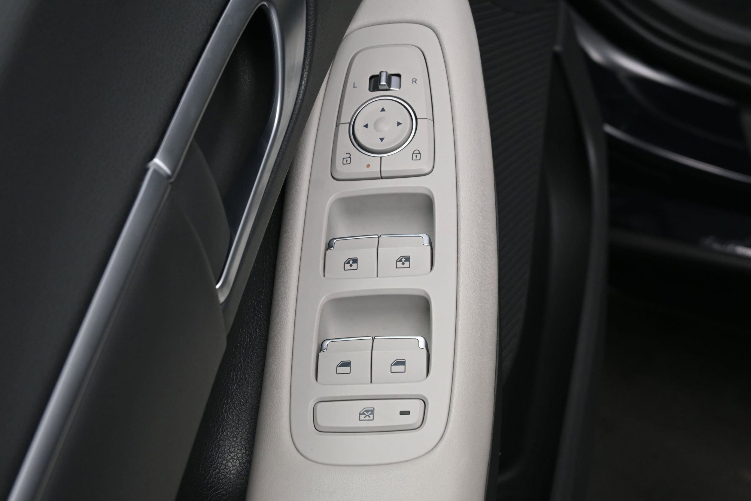 2024 Hyundai Sonata SEL - Photo 11