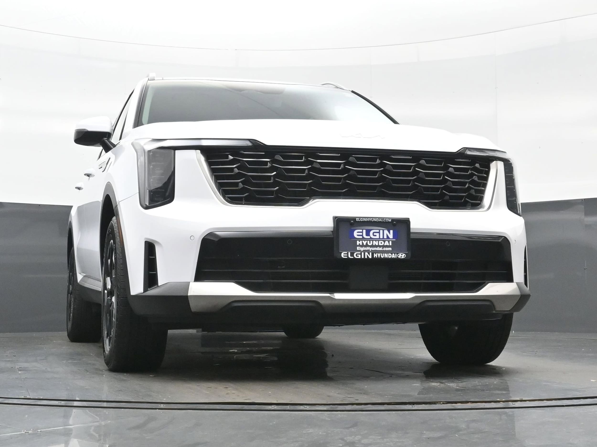 2024 Kia Sorento S - Photo 36