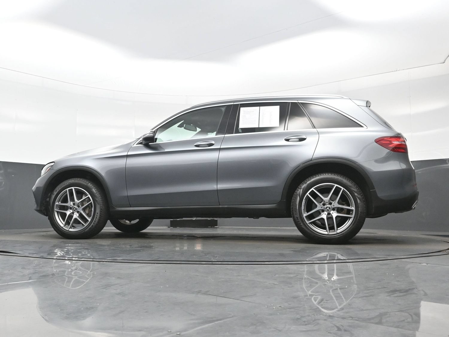 2019 Mercedes-Benz GLC GLC300 - Photo 29