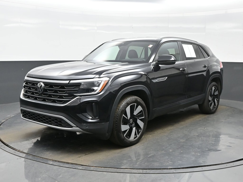 Used 2024 Volkswagen Atlas Cross Sport 2.0T SE w/Technology SUV