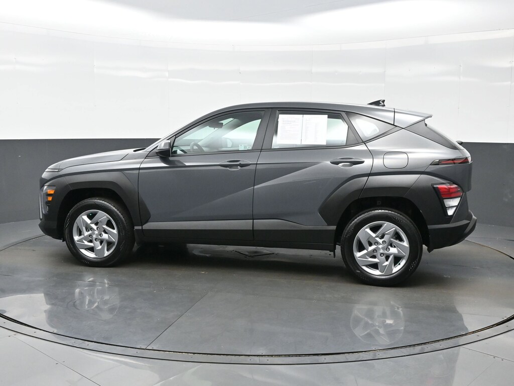 Used 2025 Hyundai Kona SE SUV