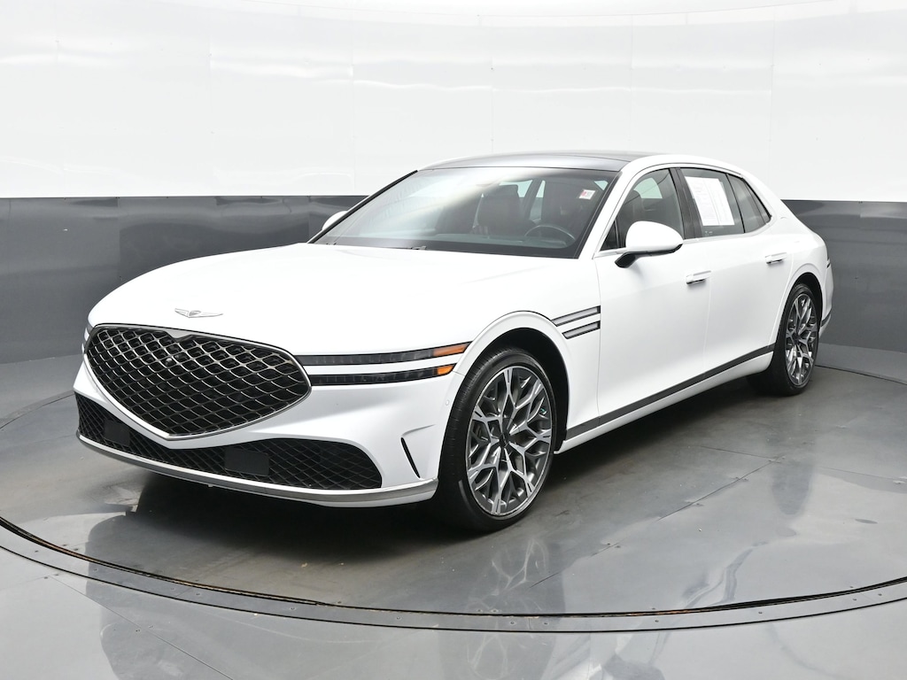 Used 2023 Genesis G90 e-SC Sedan