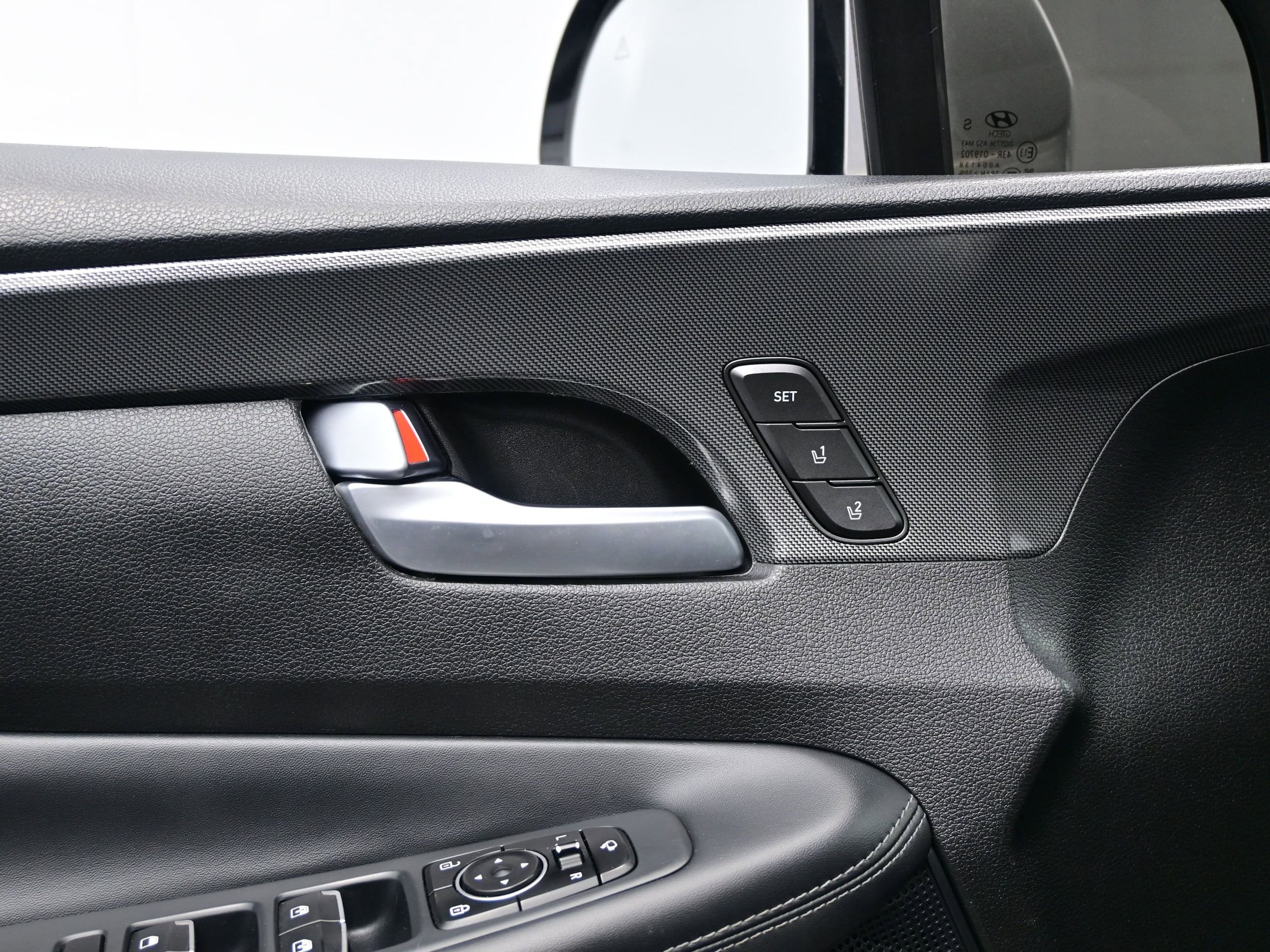 2022 Hyundai Santa Fe Limited - Photo 11