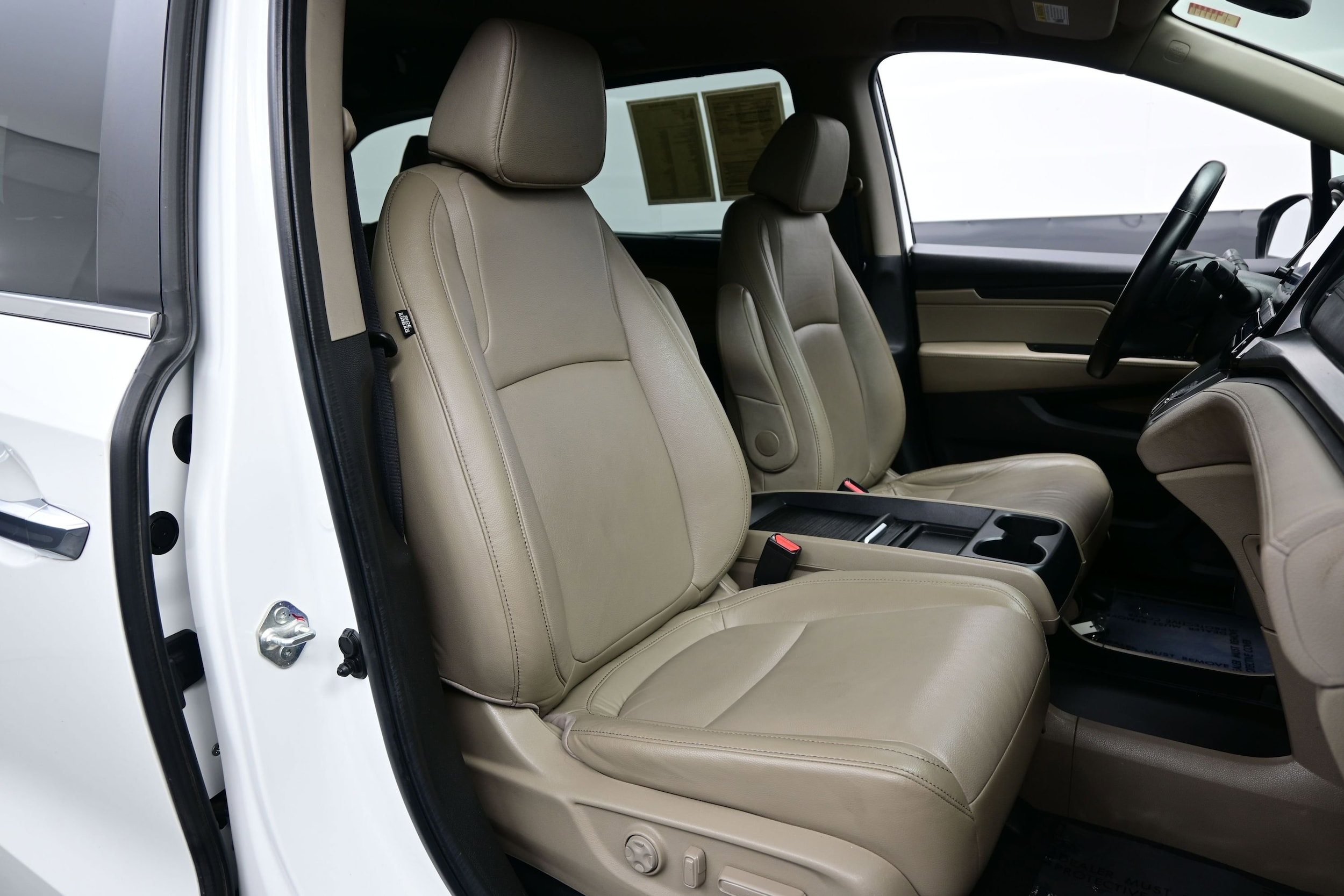 2022 Honda Odyssey EX-L - Photo 14