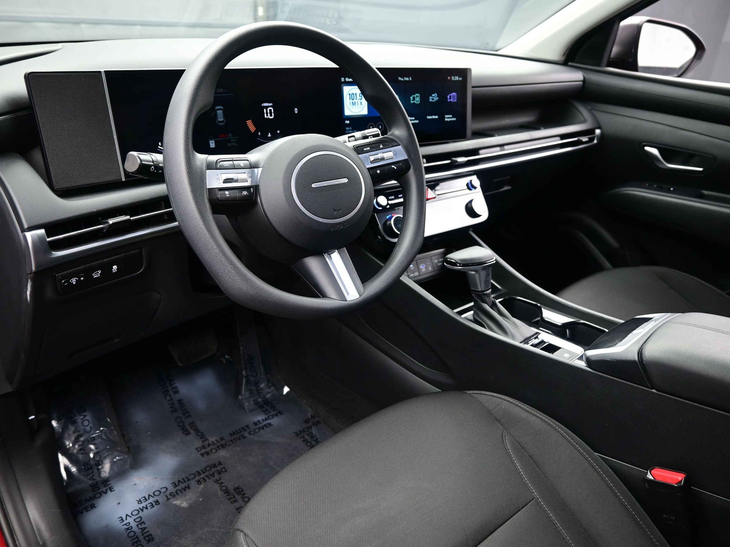 2025 Hyundai Tucson SEL - Photo 13