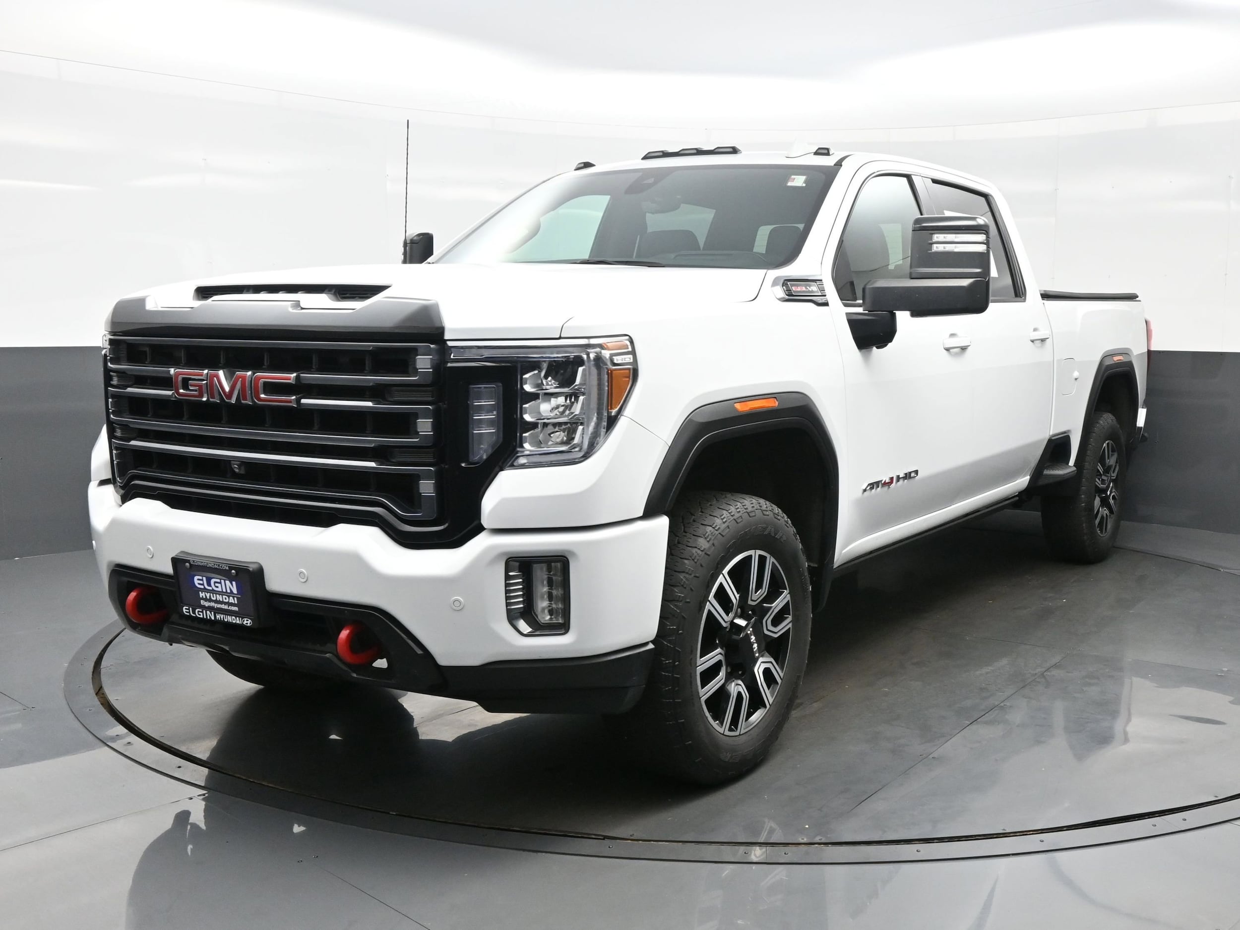 2022 GMC Sierra 2500HD AT4's photo