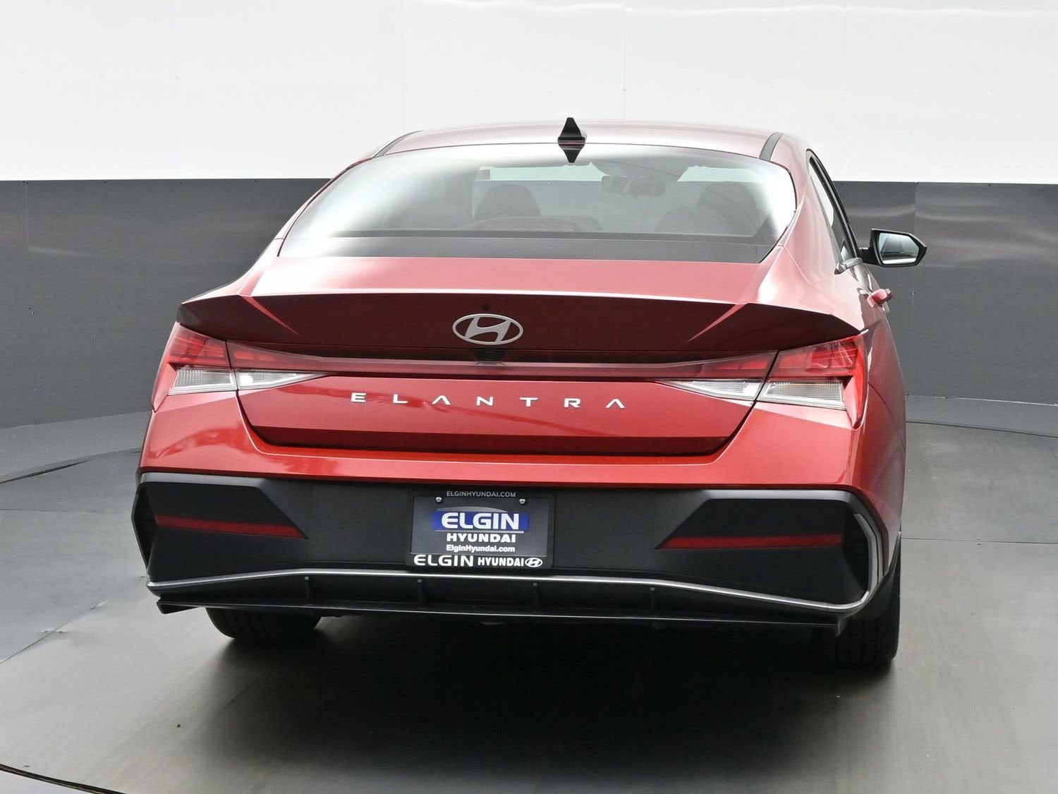 2024 Hyundai Elantra SEL - Photo 4