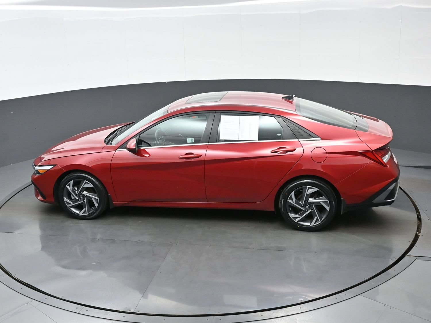 2024 Hyundai Elantra SEL - Photo 33