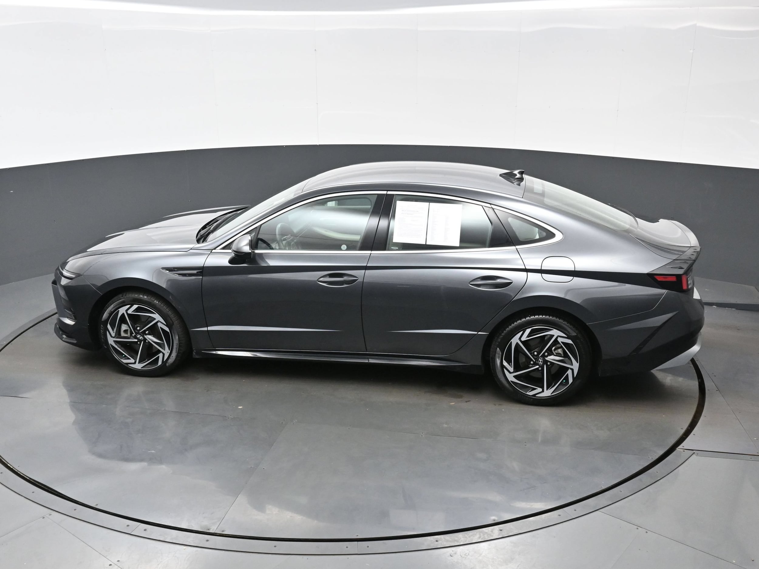 2026 Hyundai Sonata SEL - Photo 33