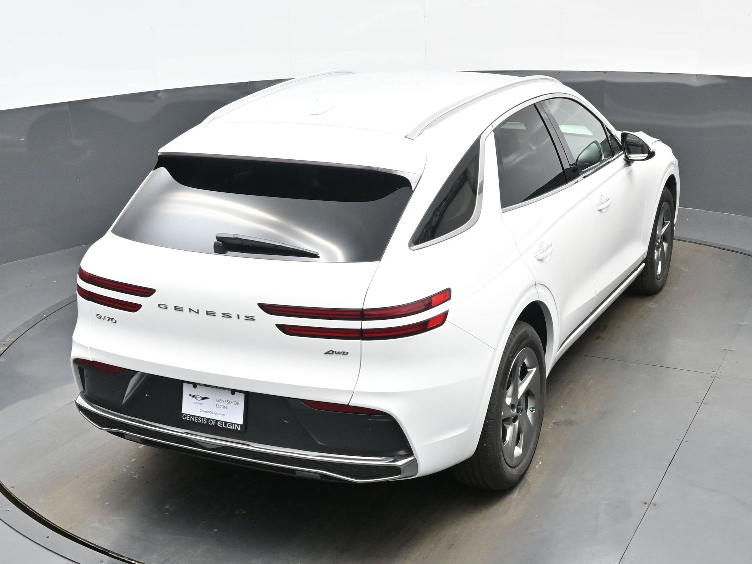 2026 GENESIS GV70 Standard - Photo 37