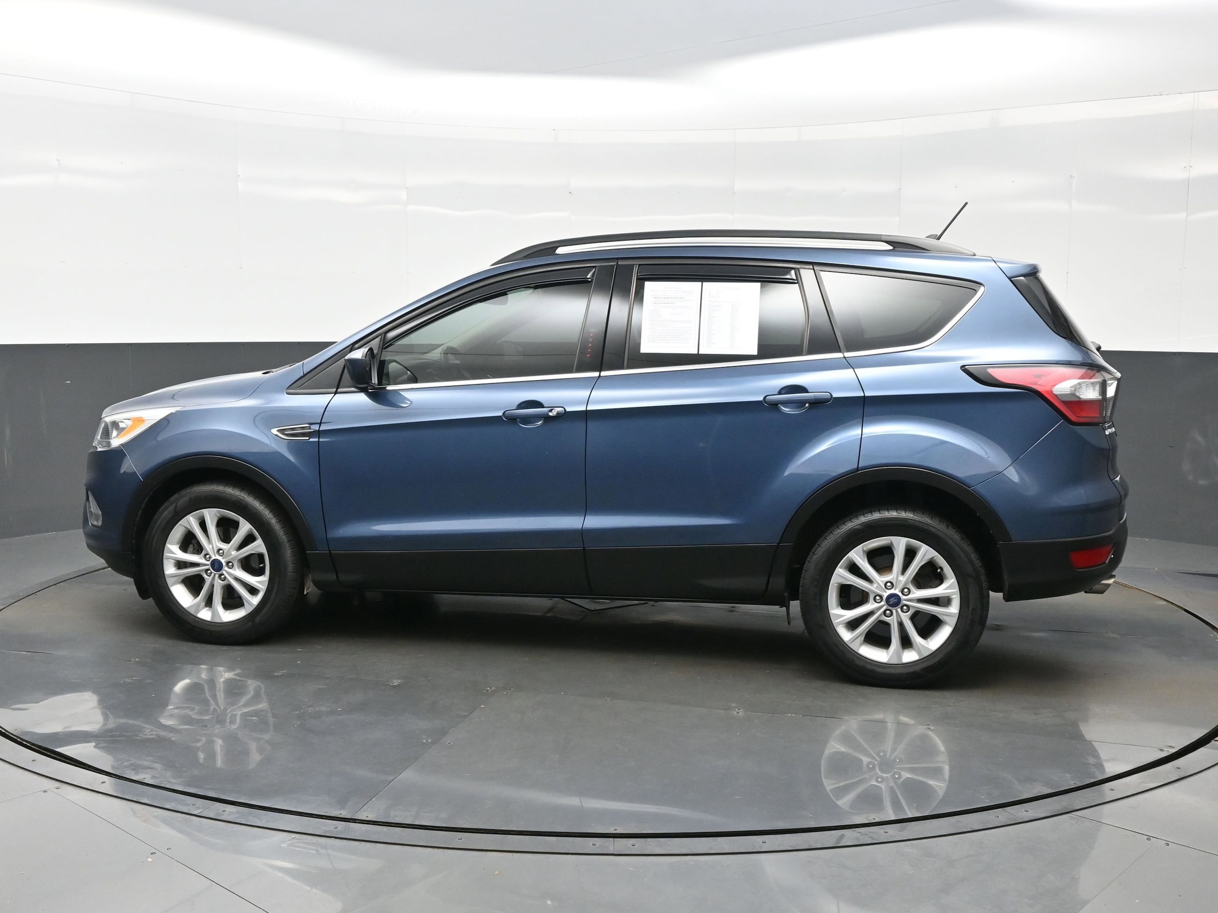 Used 2018 Ford Escape SEL with VIN 1FMCU0HD7JUA70836 for sale in Bartlett, IL