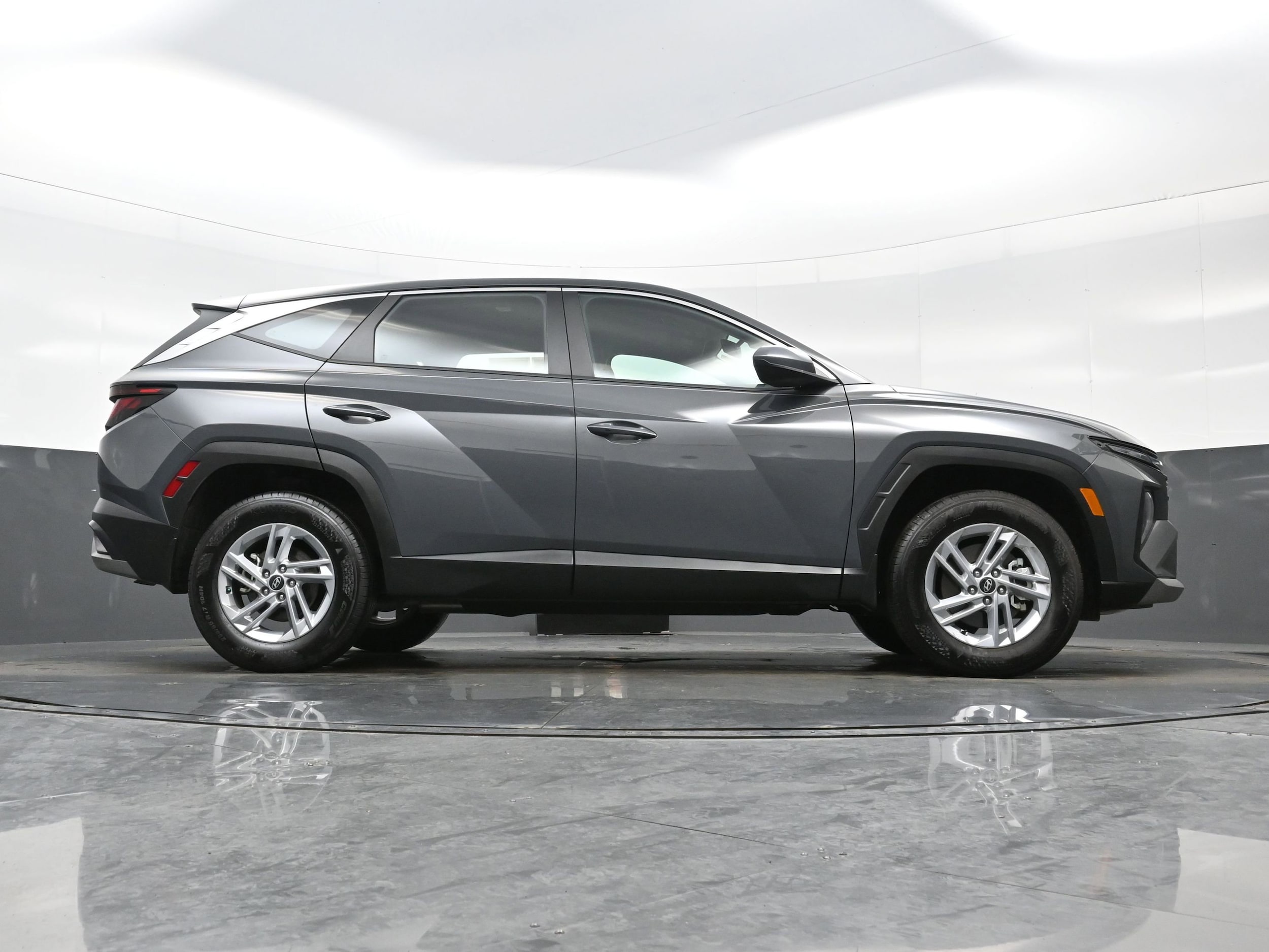 2026 Hyundai Tucson SE - Photo 30
