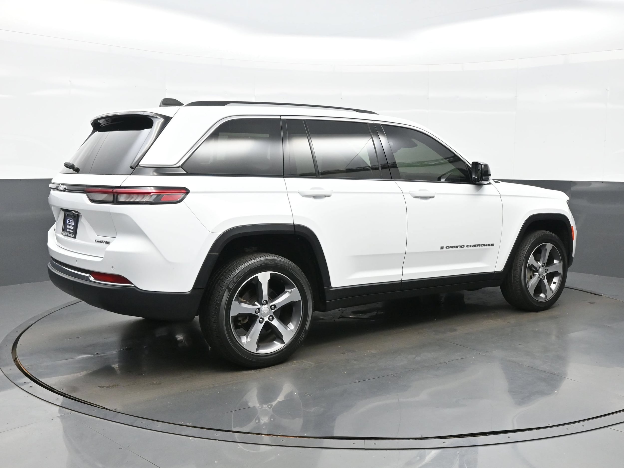 2023 Jeep Grand Cherokee Limited - Photo 6