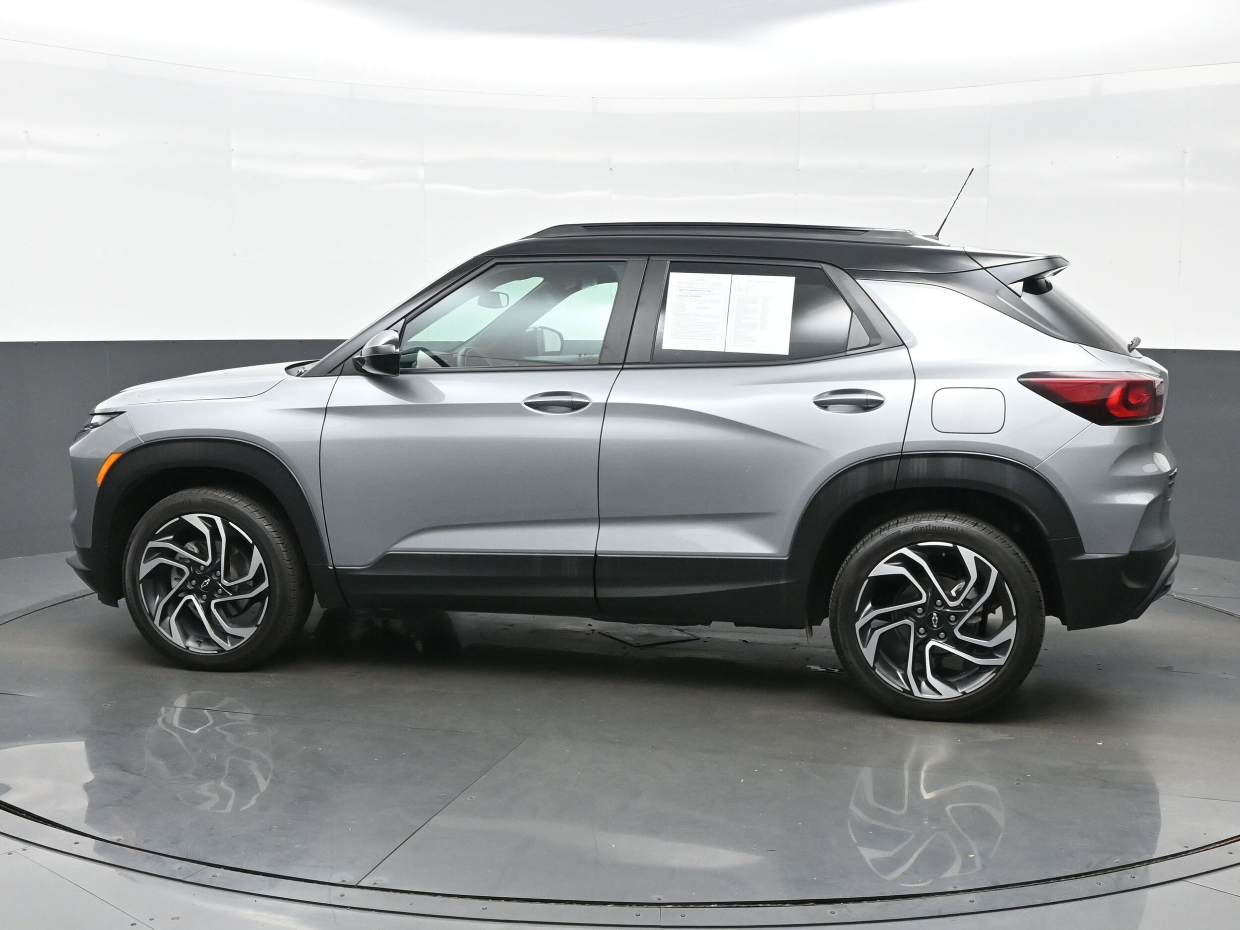 2024 Chevrolet Trailblazer RS photo 3