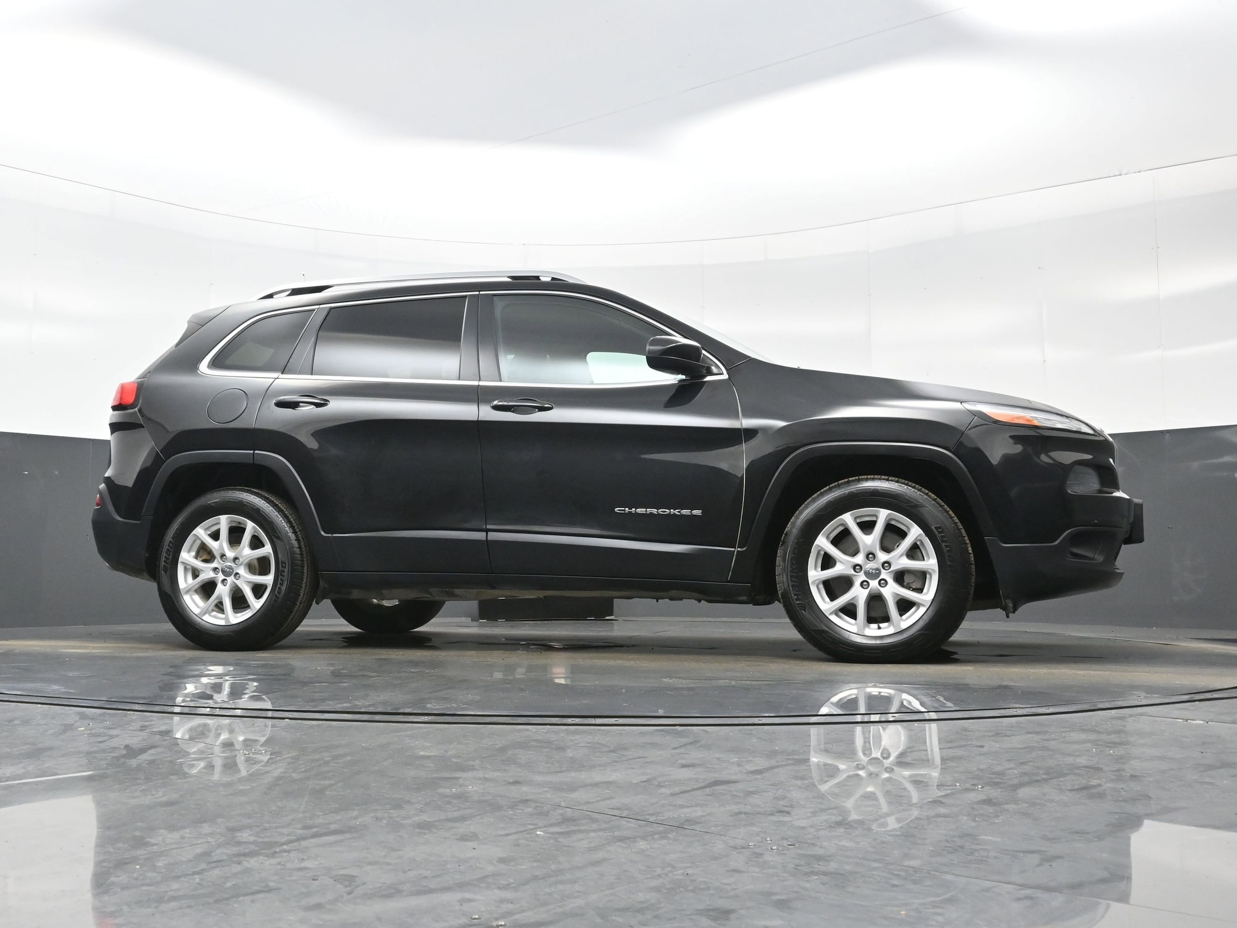 2016 Jeep Cherokee Latitude - Photo 29