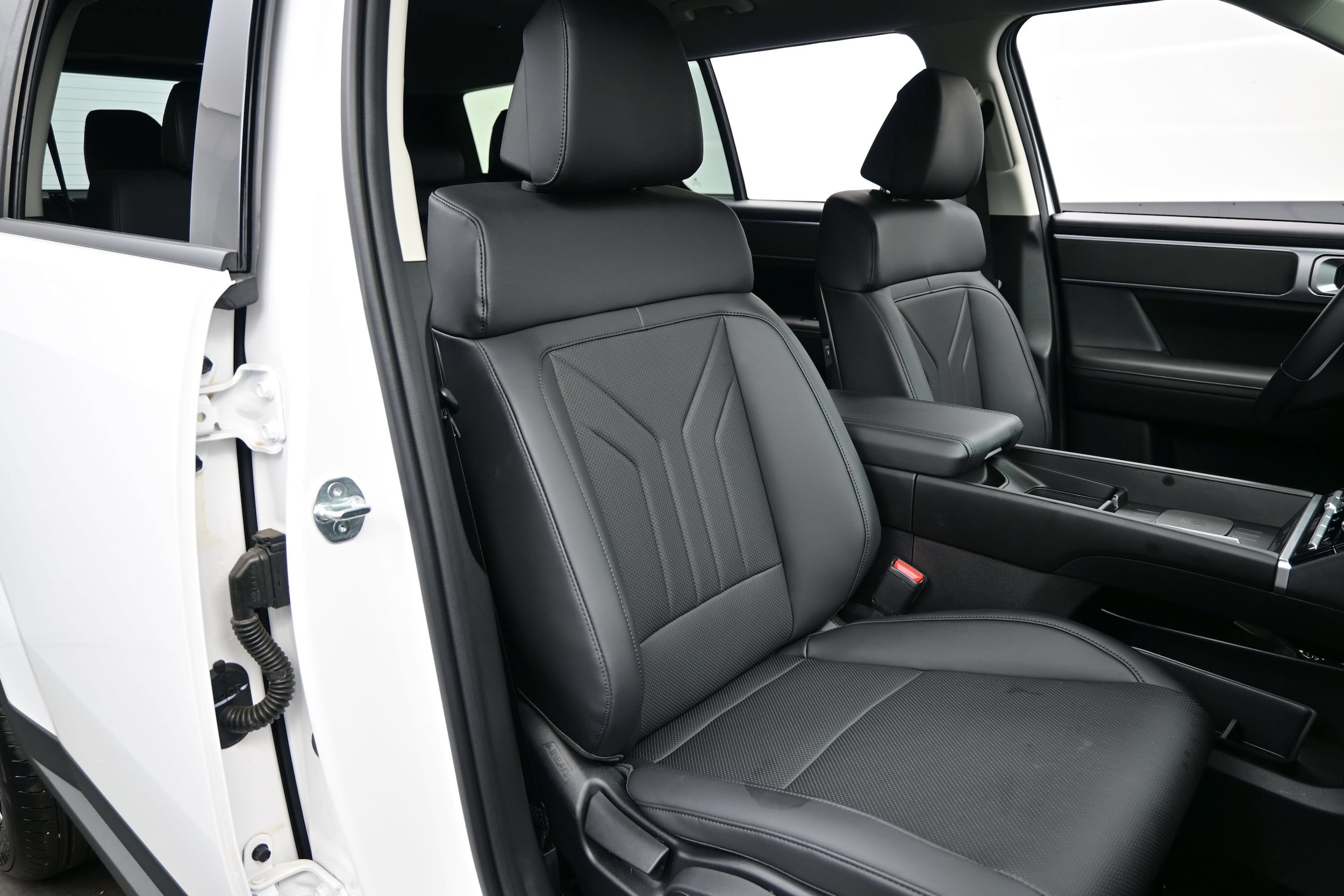 2025 Hyundai Santa Fe SEL - Photo 14
