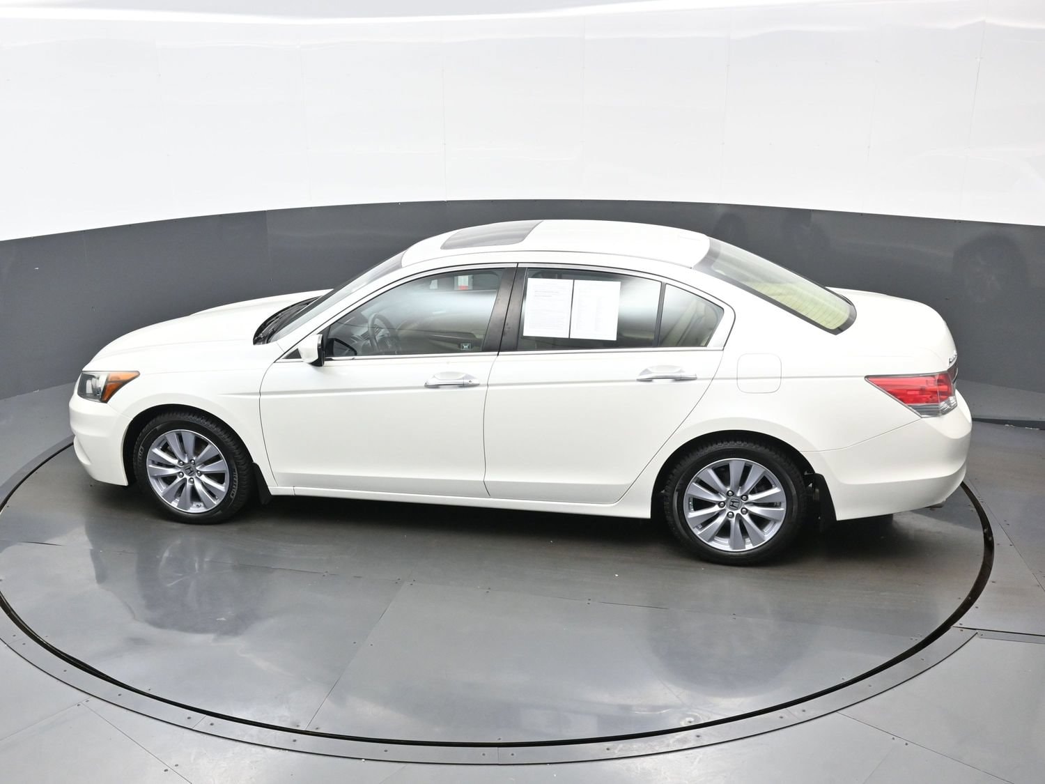 2011 Honda Accord EX-L V6 - Photo 31
