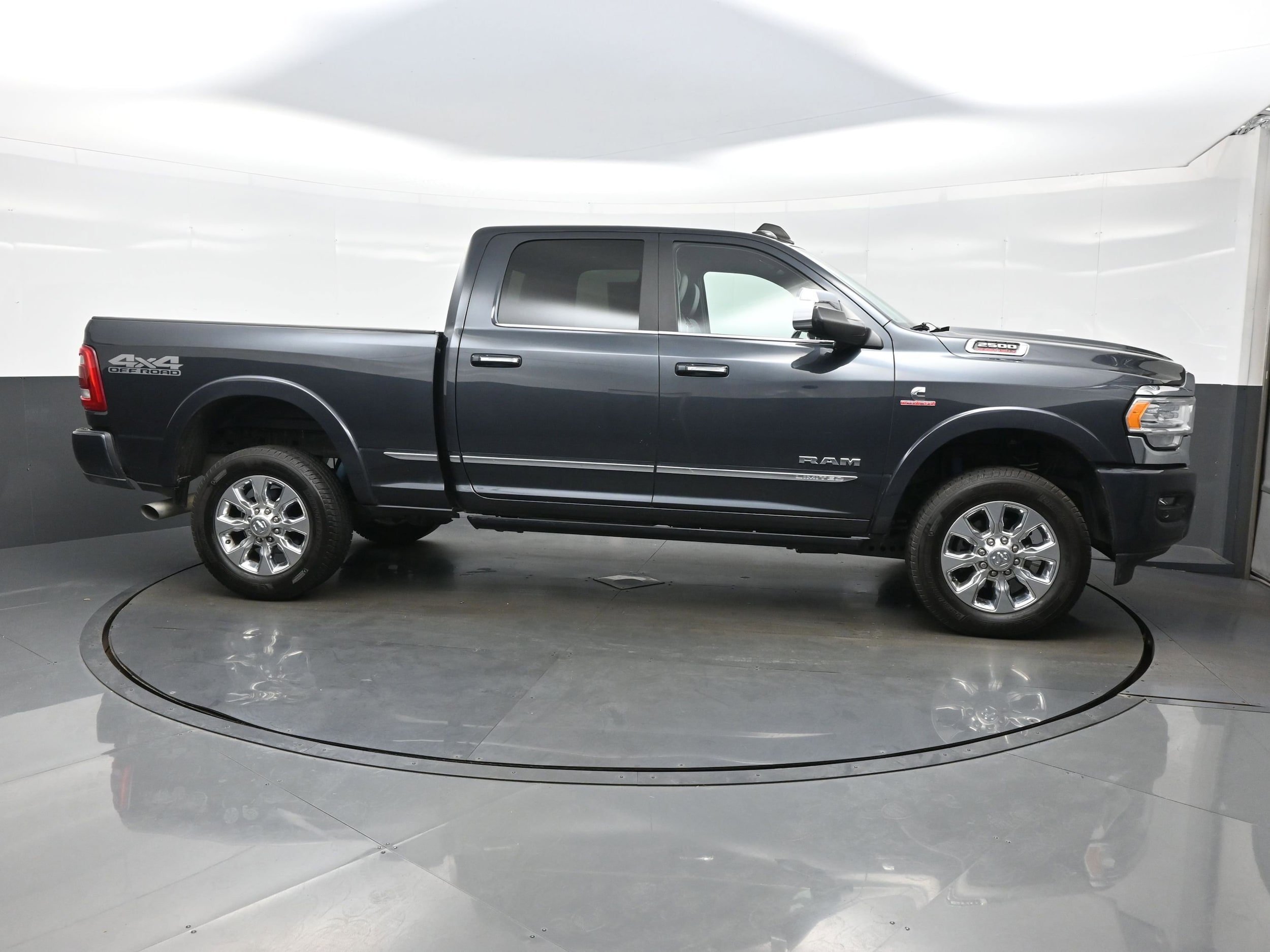 2019 RAM Ram 2500 Pickup Laramie Limited - Photo 7