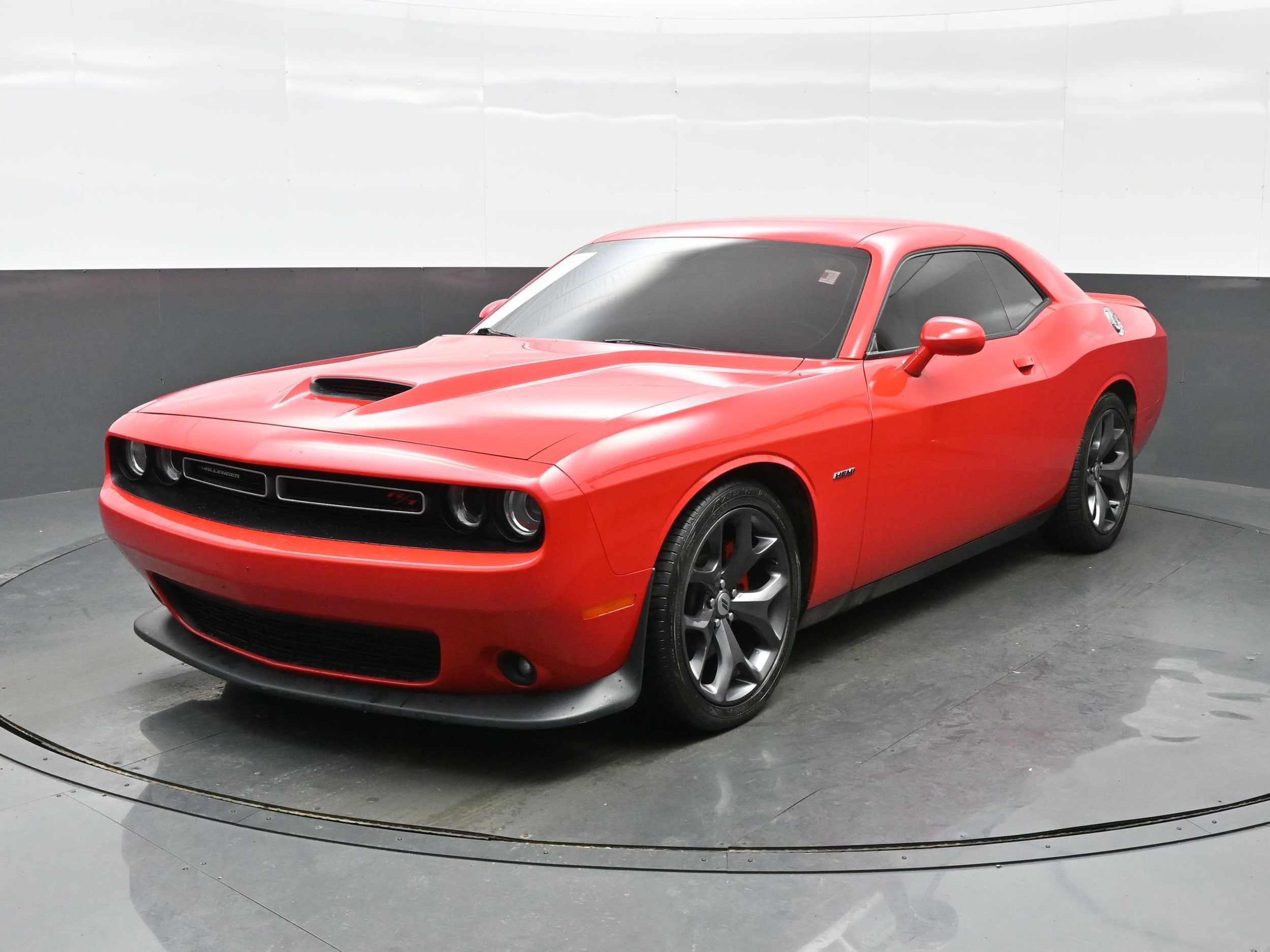 2019 Dodge Challenger R/T's photo