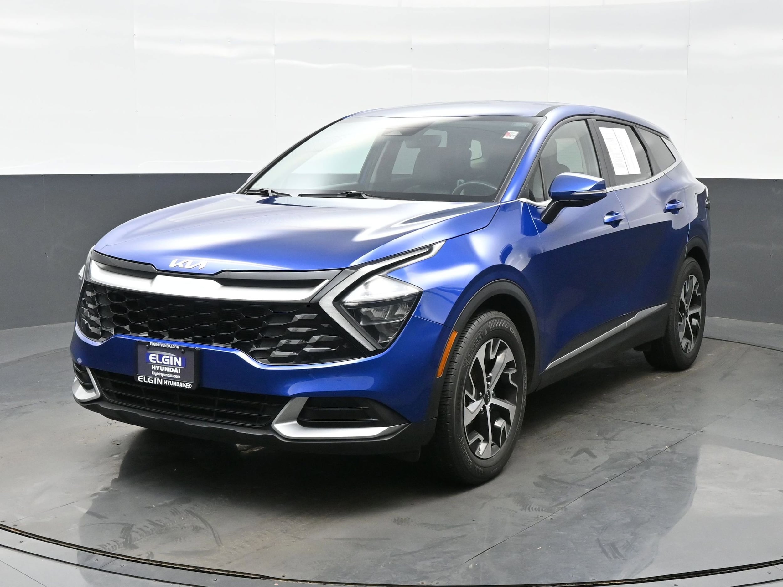 2023 Kia Sportage EX's photo