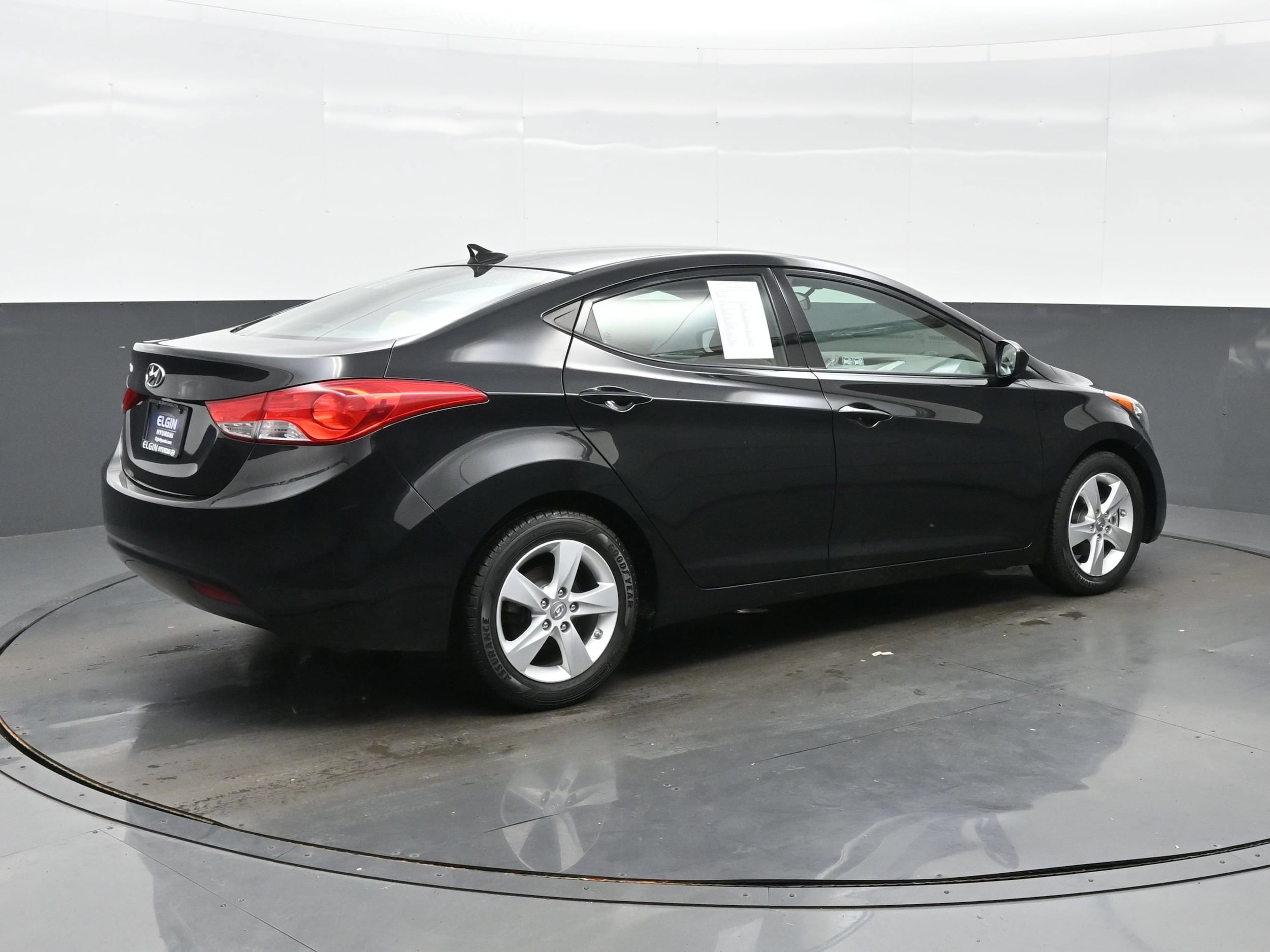 2013 Hyundai Elantra GLS - Photo 6