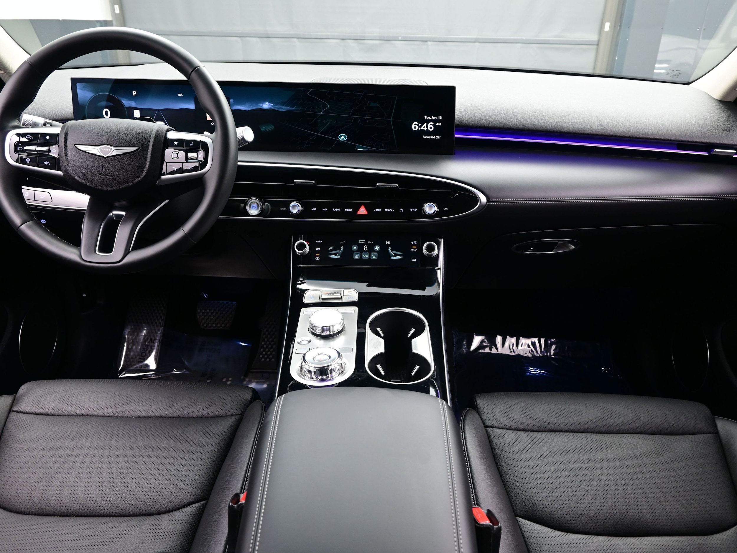 2026 GENESIS GV70 Standard - Photo 17