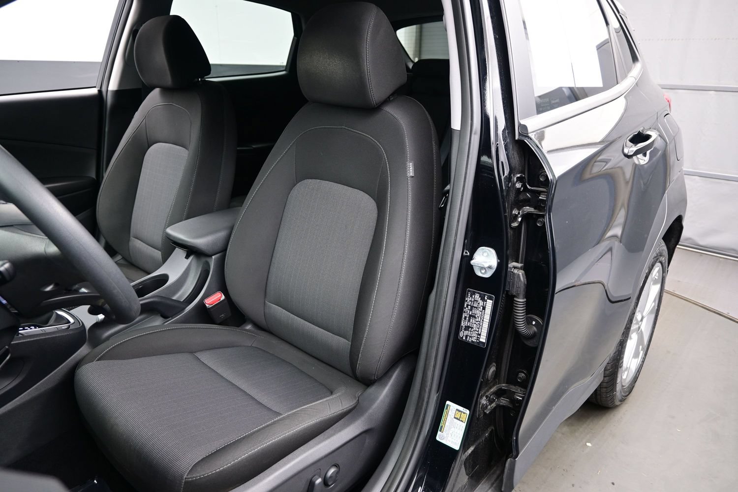 2023 Hyundai Kona SEL - Photo 12