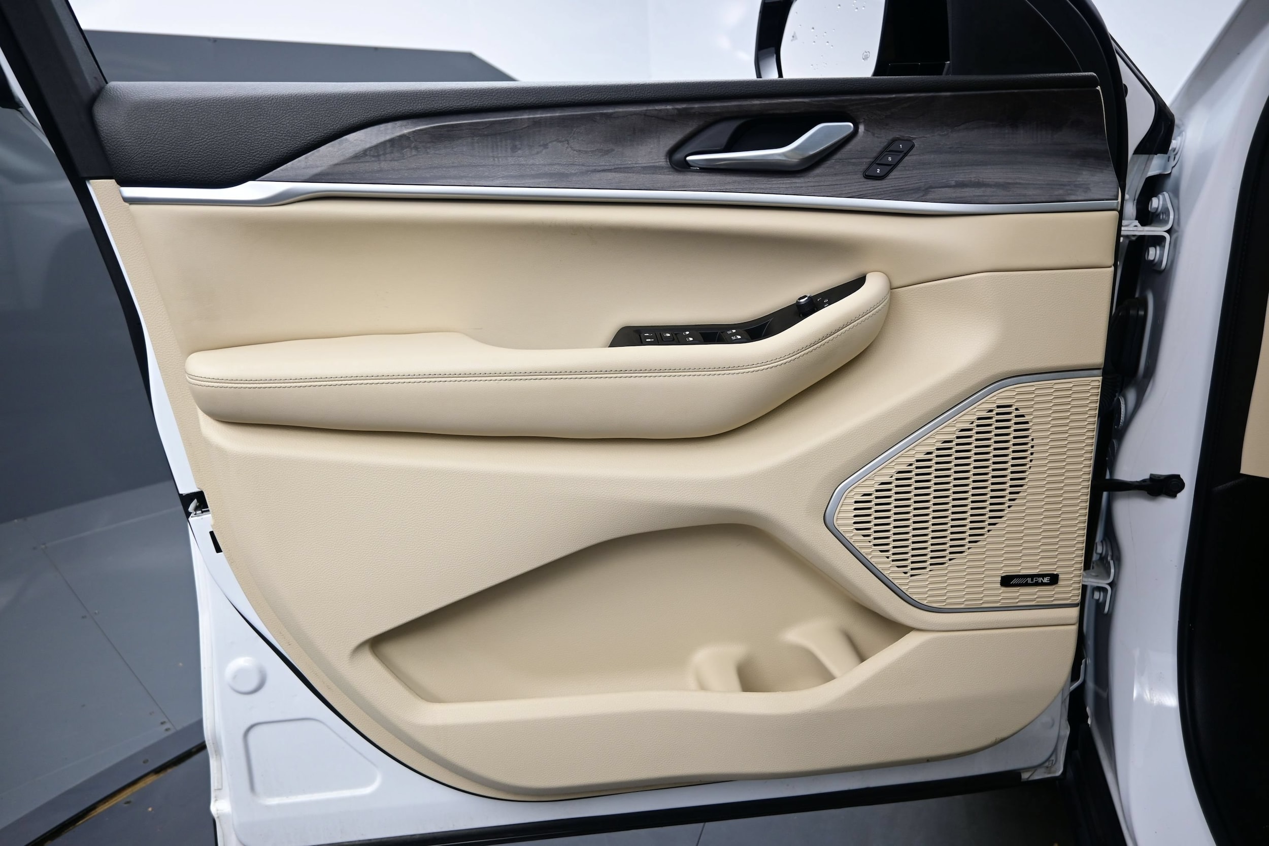 2023 Jeep Grand Cherokee Limited - Photo 9