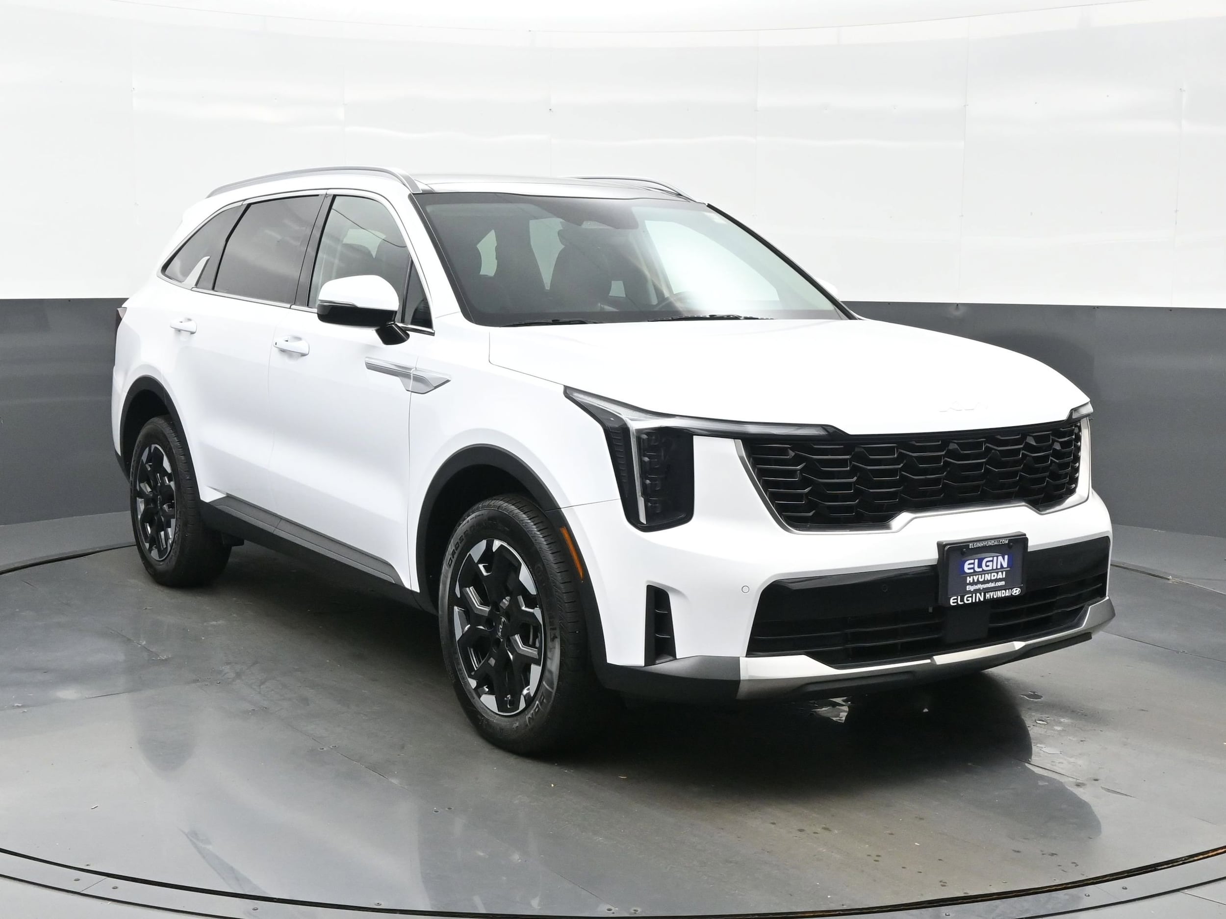 2024 Kia Sorento S - Photo 8