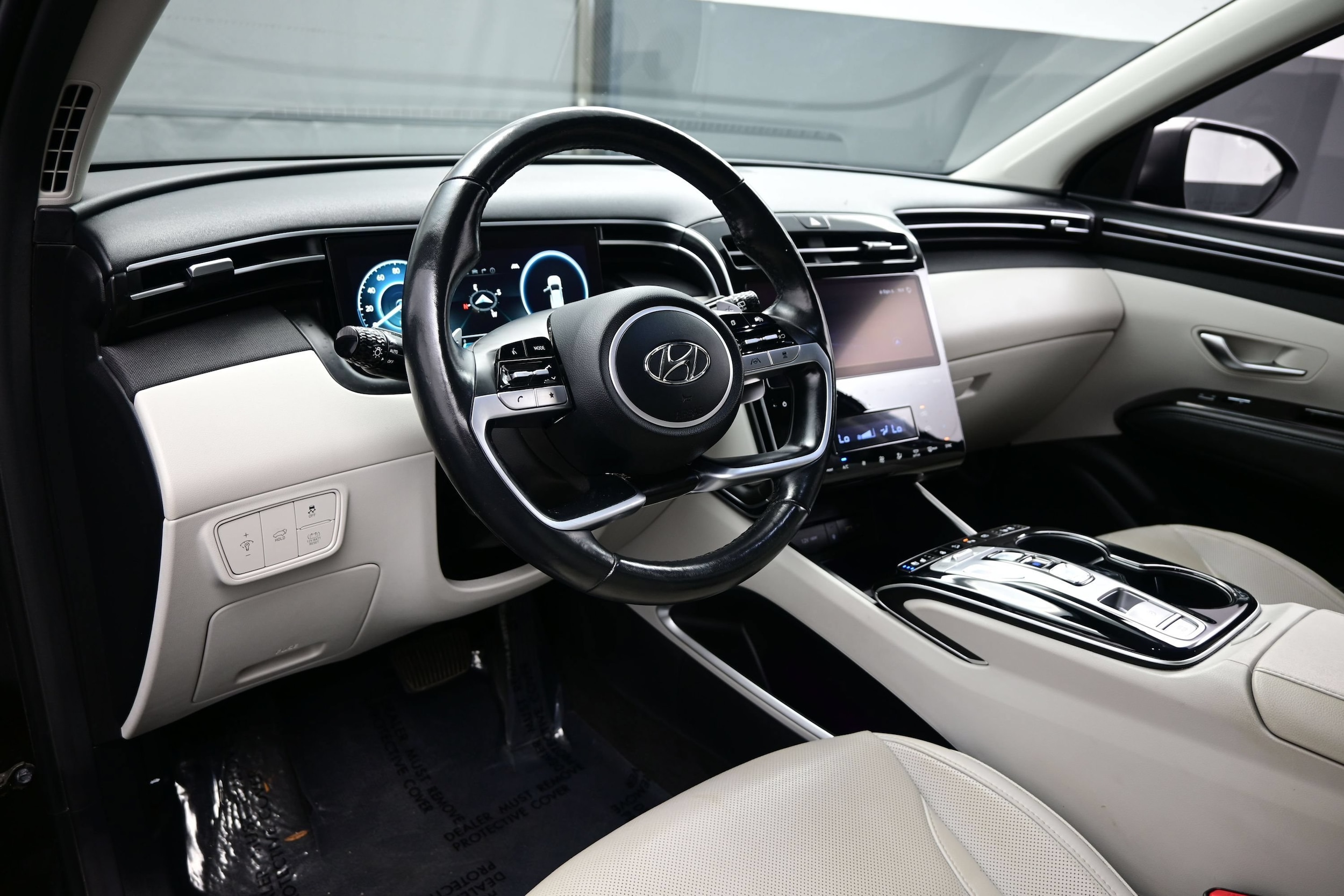 2022 Hyundai Tucson Limited - Photo 13