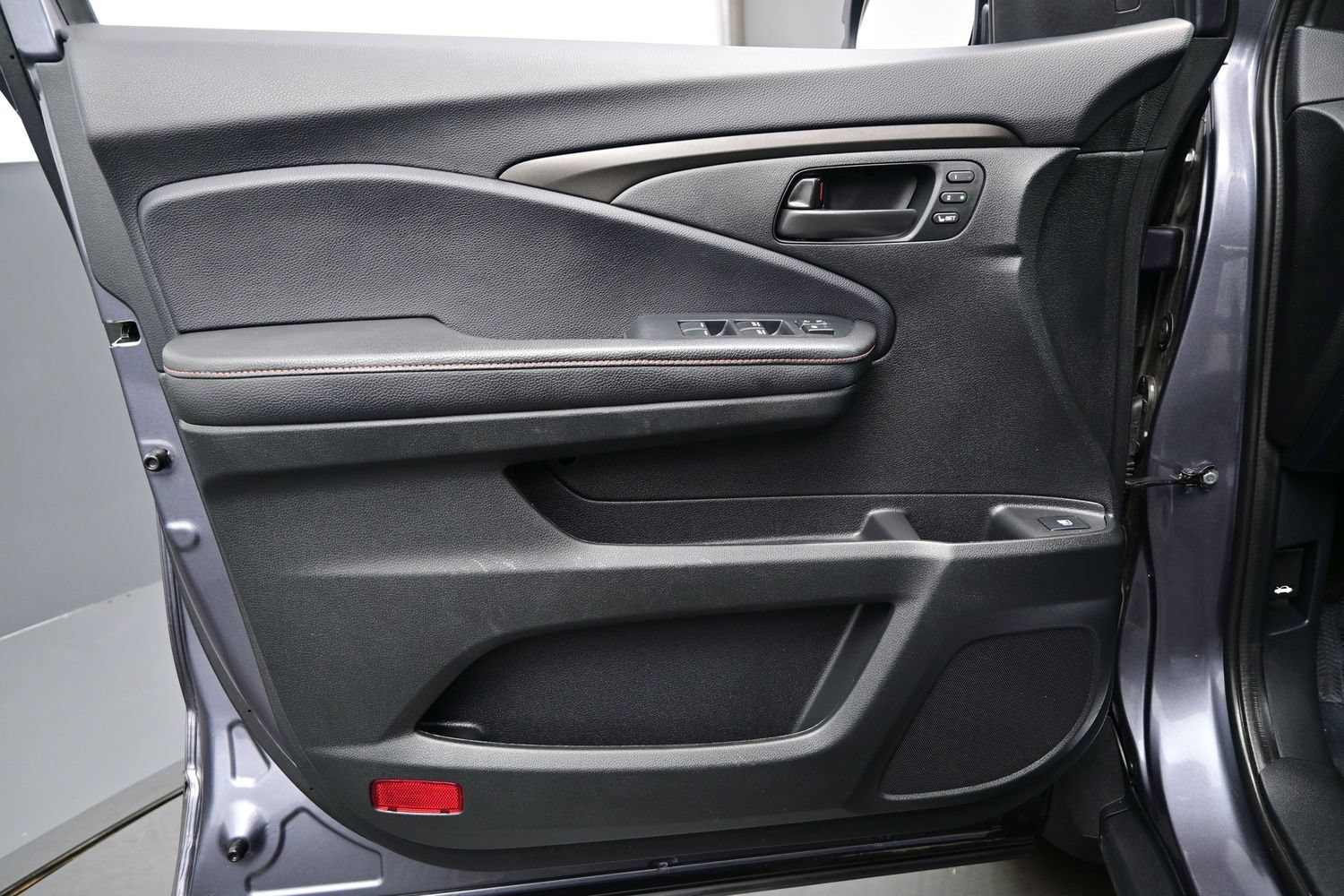 2025 Honda Ridgeline TrailSport - Photo 9