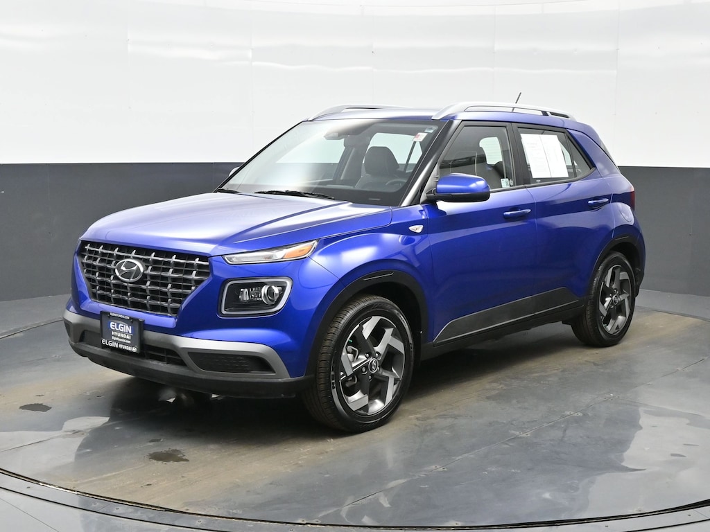 Used 2025 Hyundai Venue Limited SUV