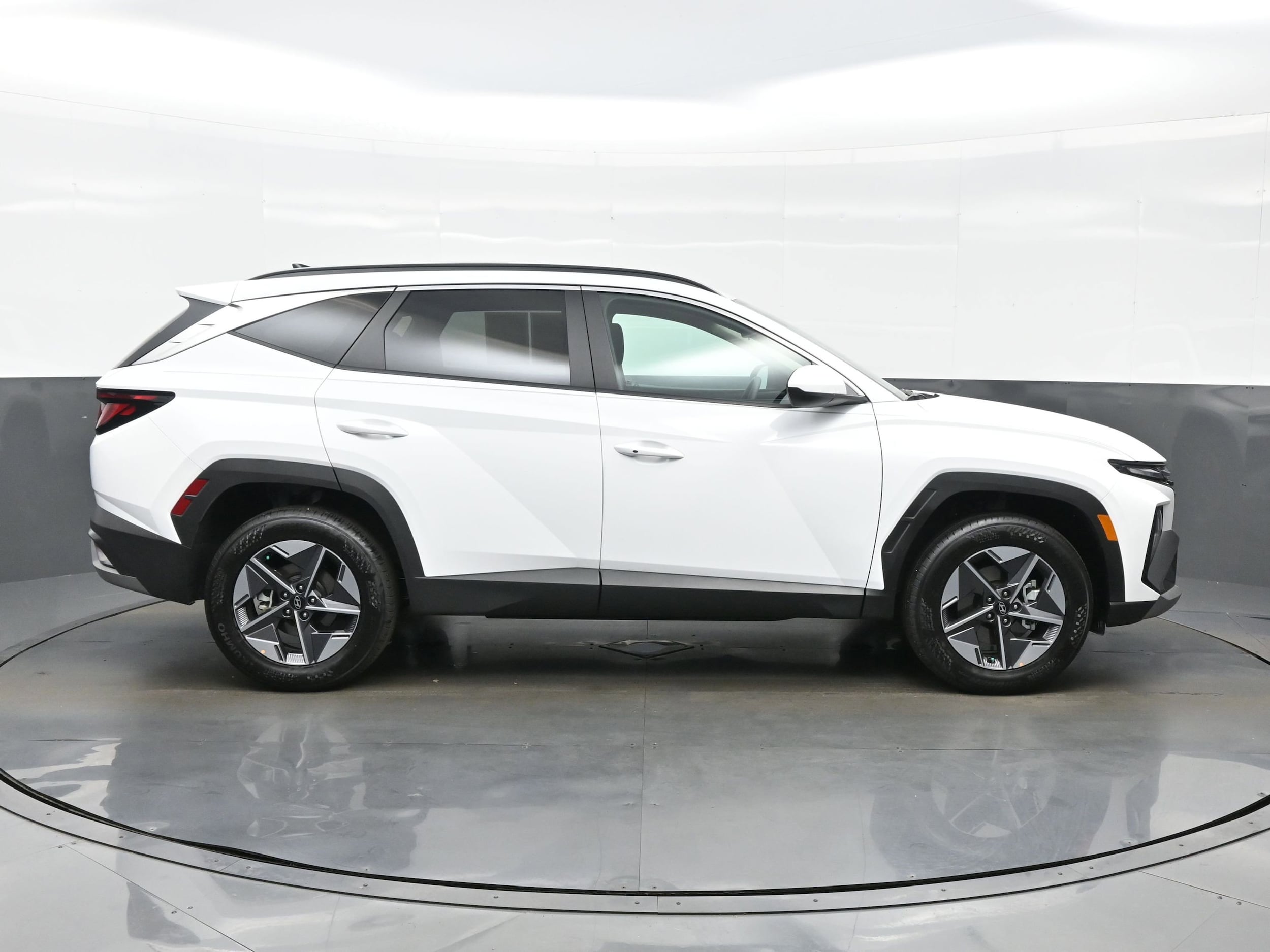 2026 Hyundai Tucson SEL - Photo 7