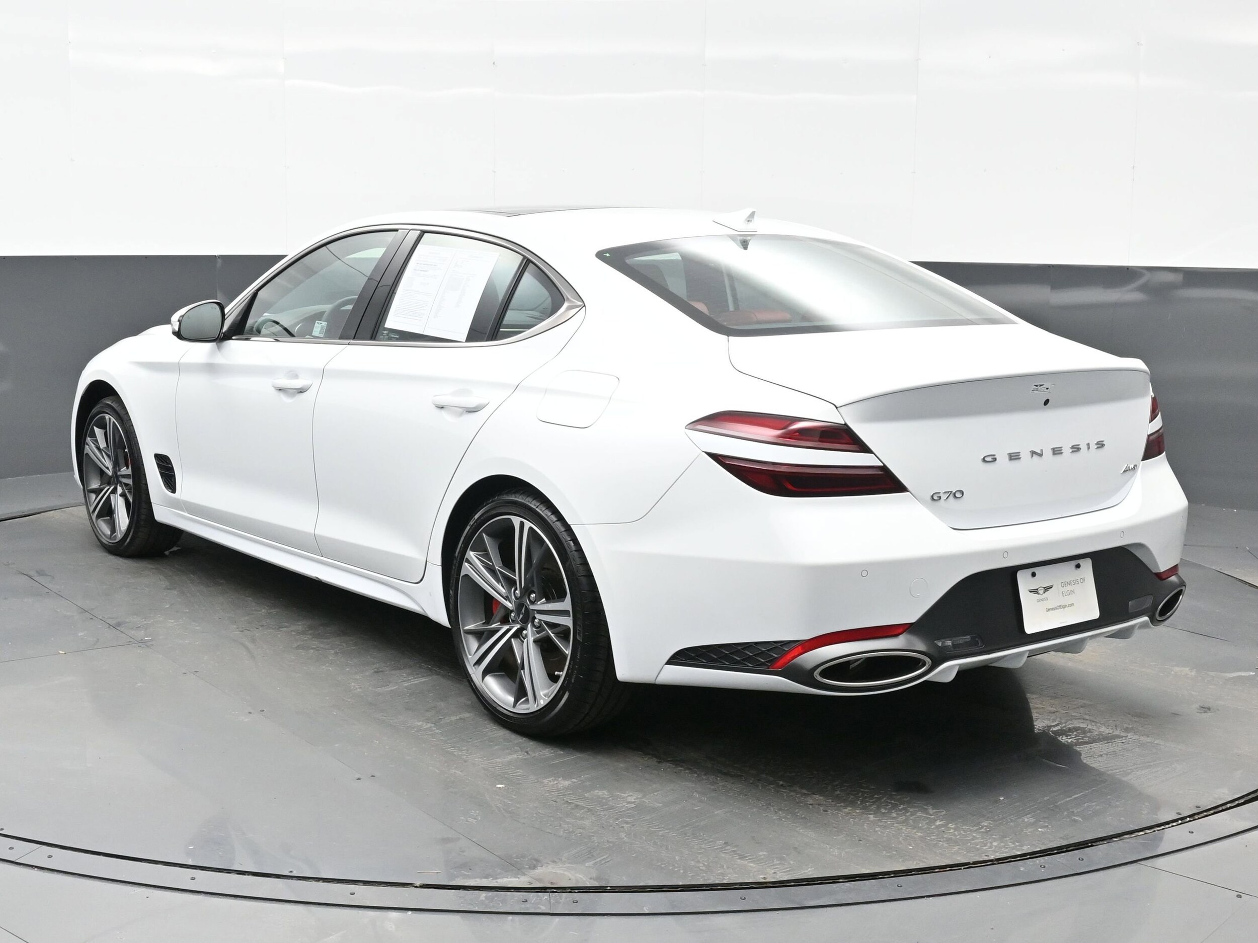 2025 Genesis G70 2.5T photo 4