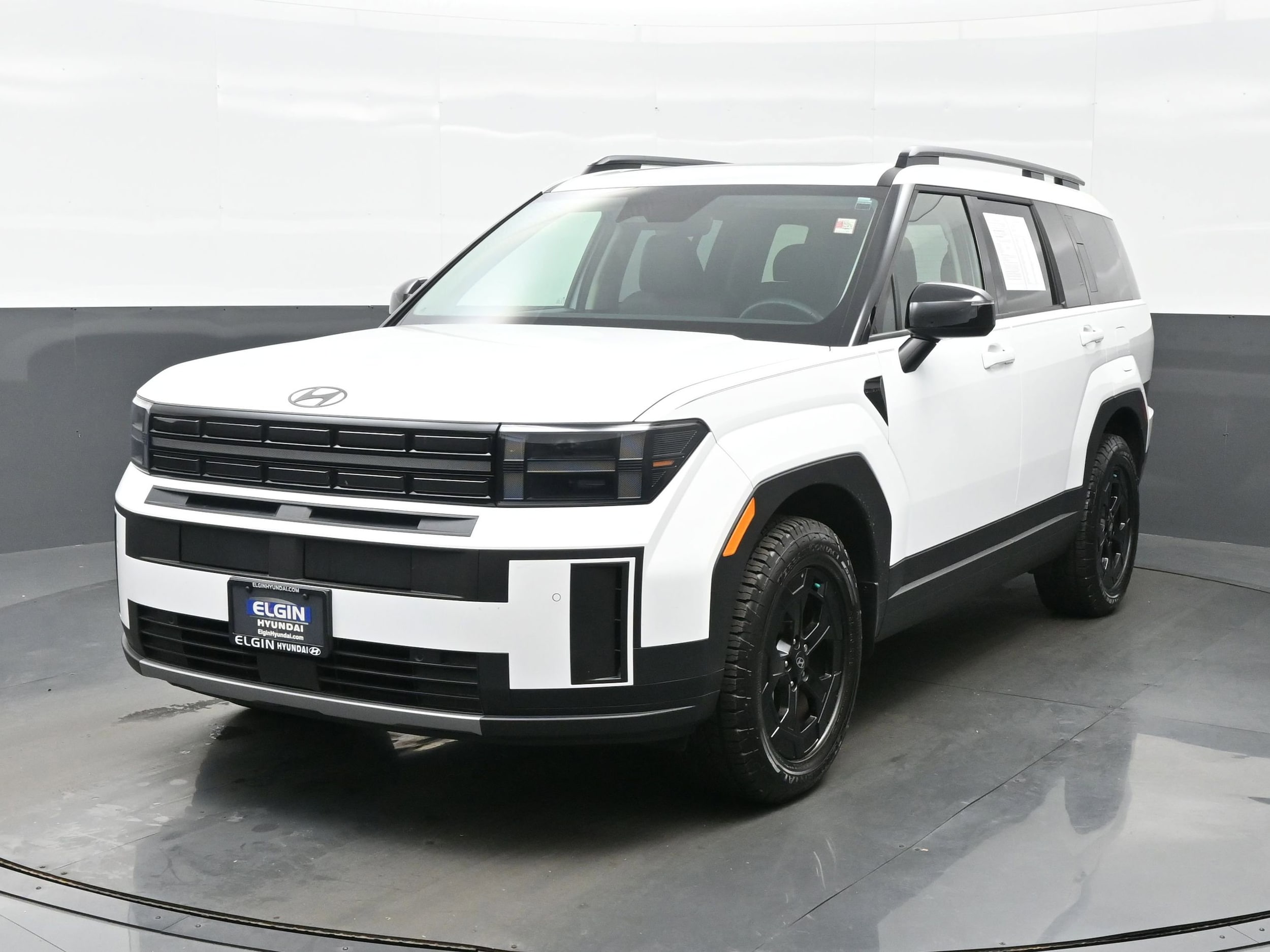 2025 Hyundai Santa Fe XRT's photo