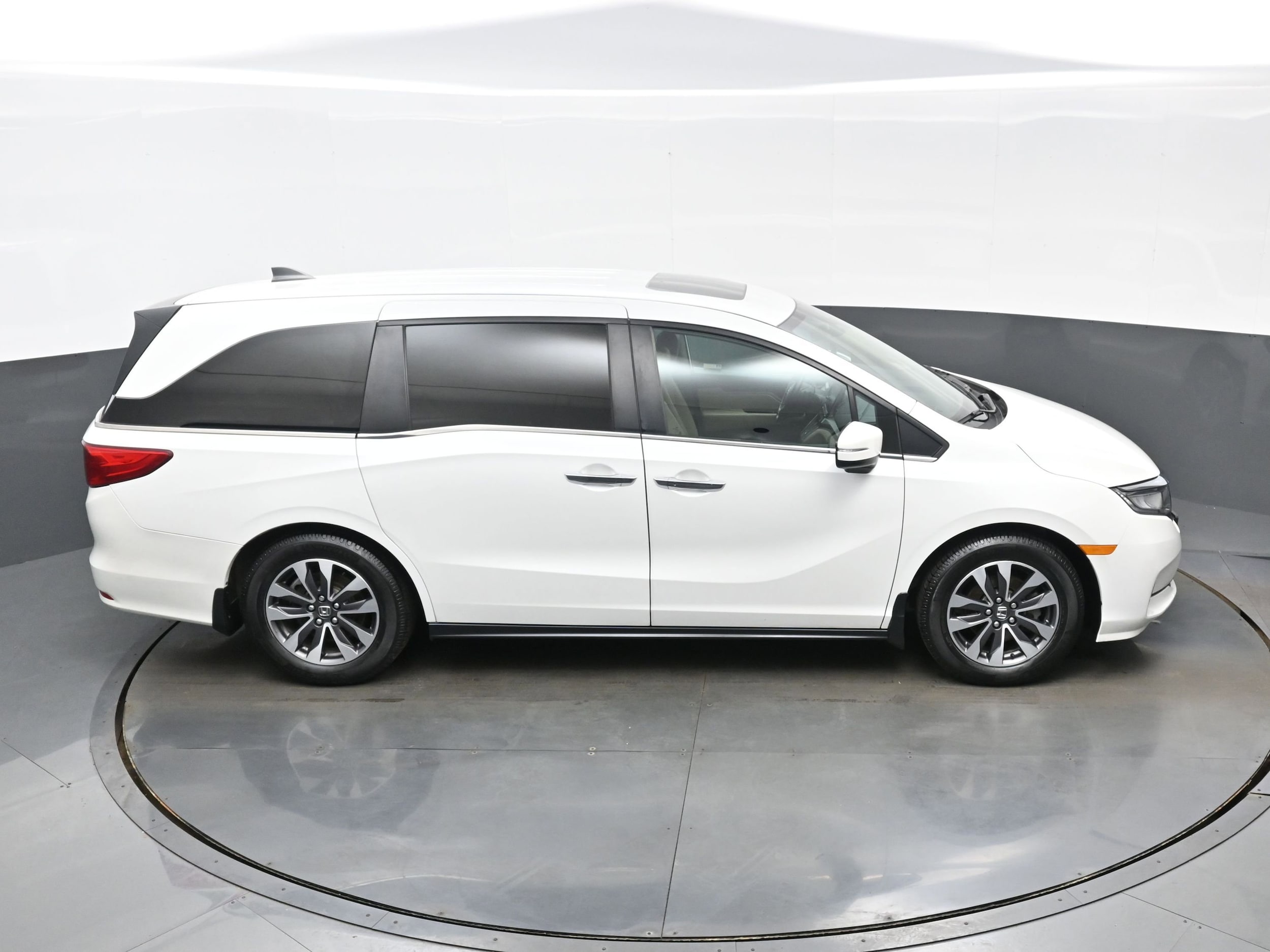 2022 Honda Odyssey EX-L - Photo 39
