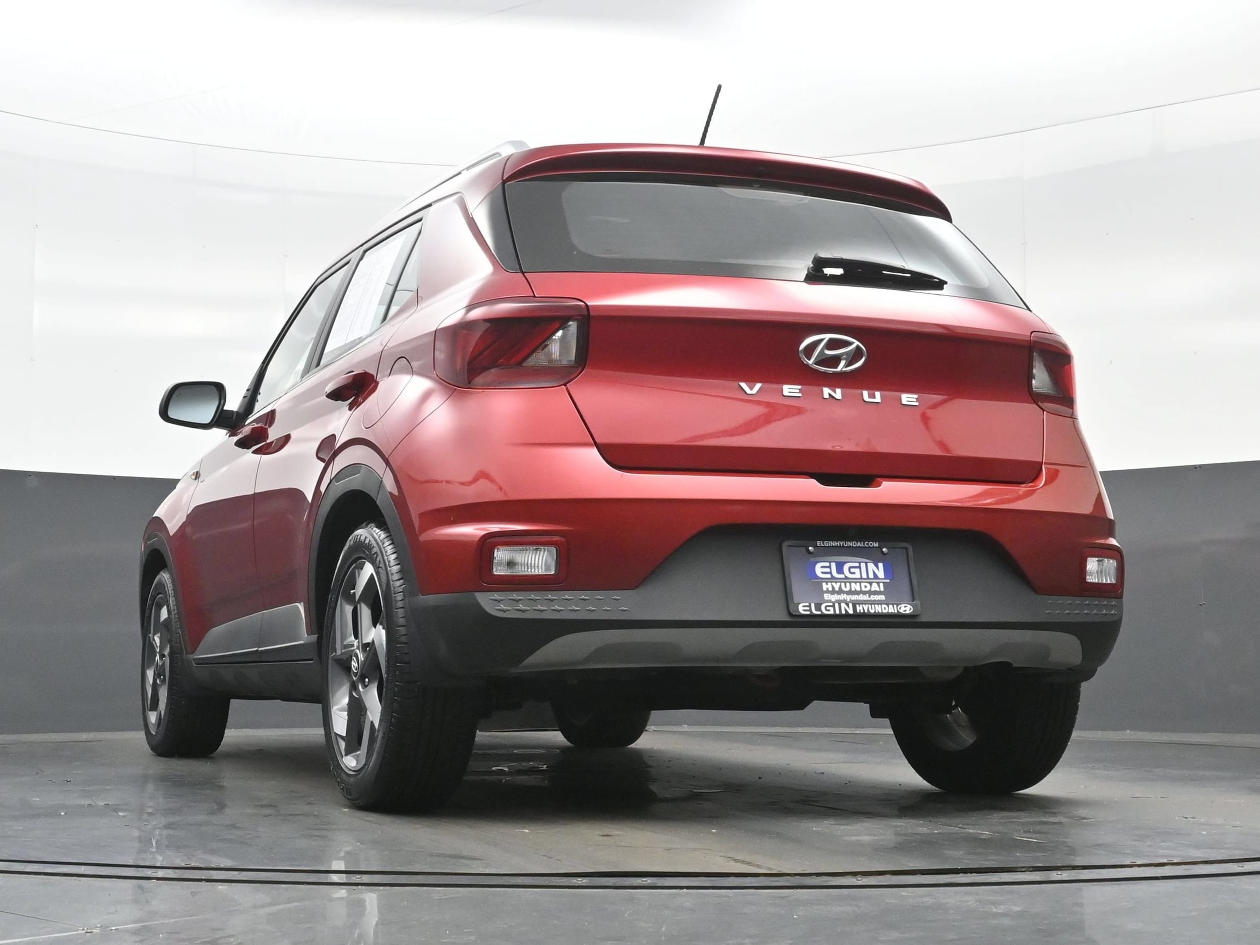 2024 Hyundai Venue Limited - Photo 29