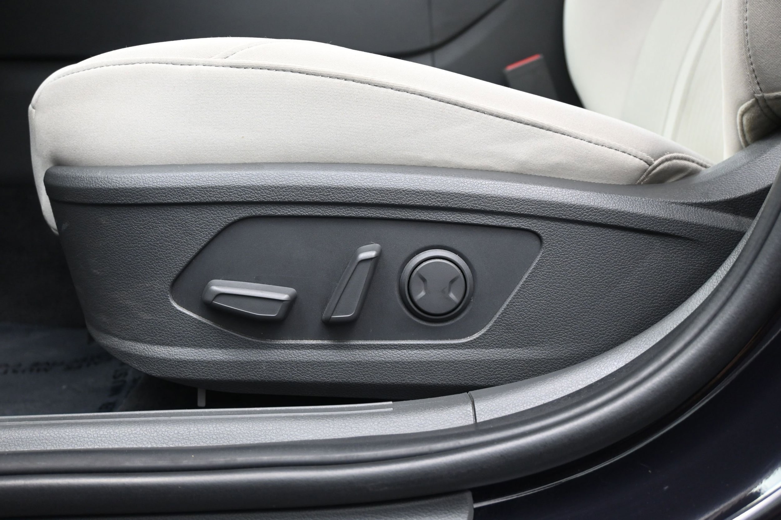2024 Hyundai Sonata SEL - Photo 12